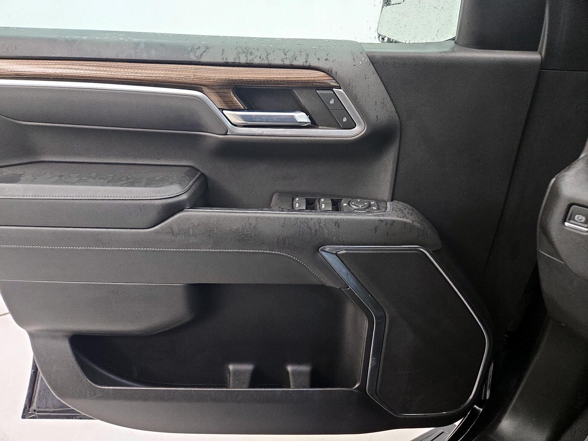 Thumbnail: 2022 Chevrolet Silverado 1500 - 12