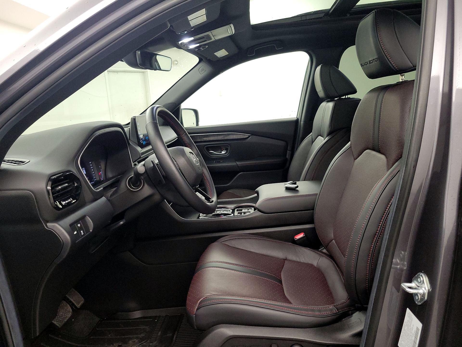 Thumbnail: 2025 Honda Pilot - 11