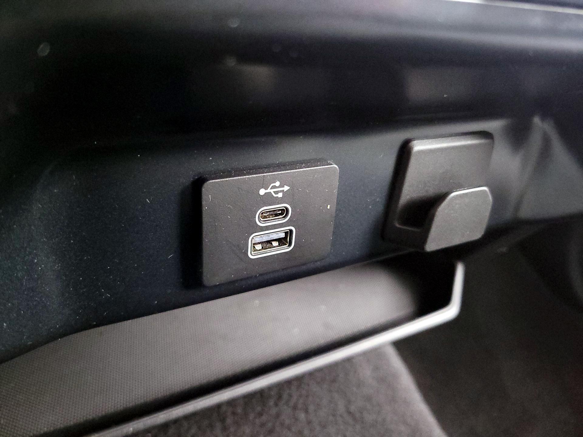 Thumbnail: 2025 Ford F-150 - 18