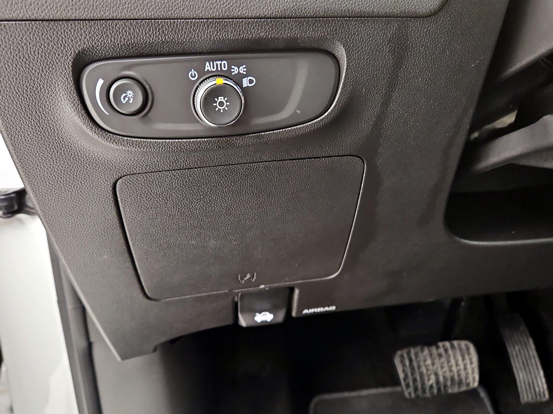 Thumbnail: 2024 Buick Encore GX - 13