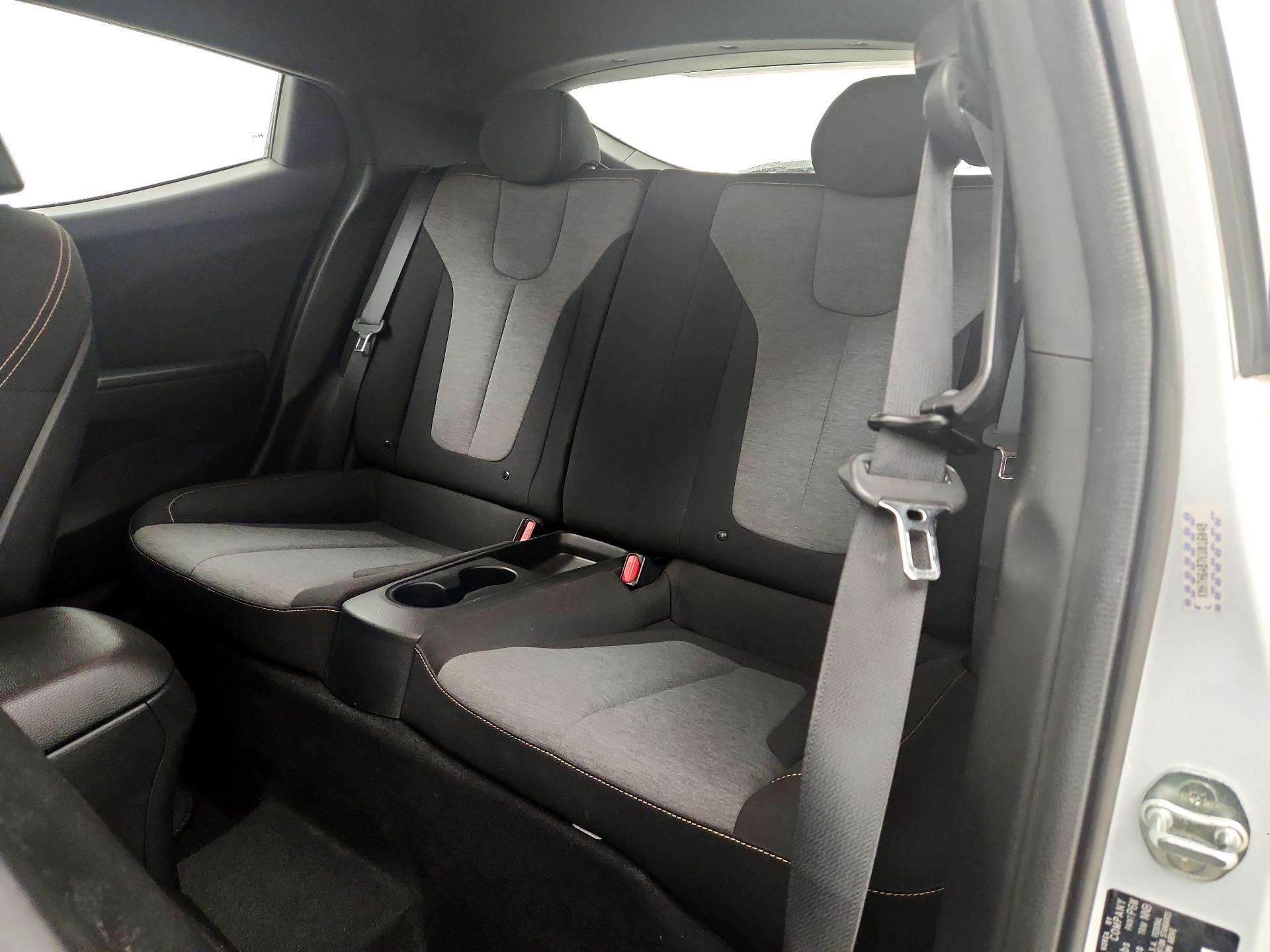 Thumbnail: 2019 Hyundai Veloster - 19