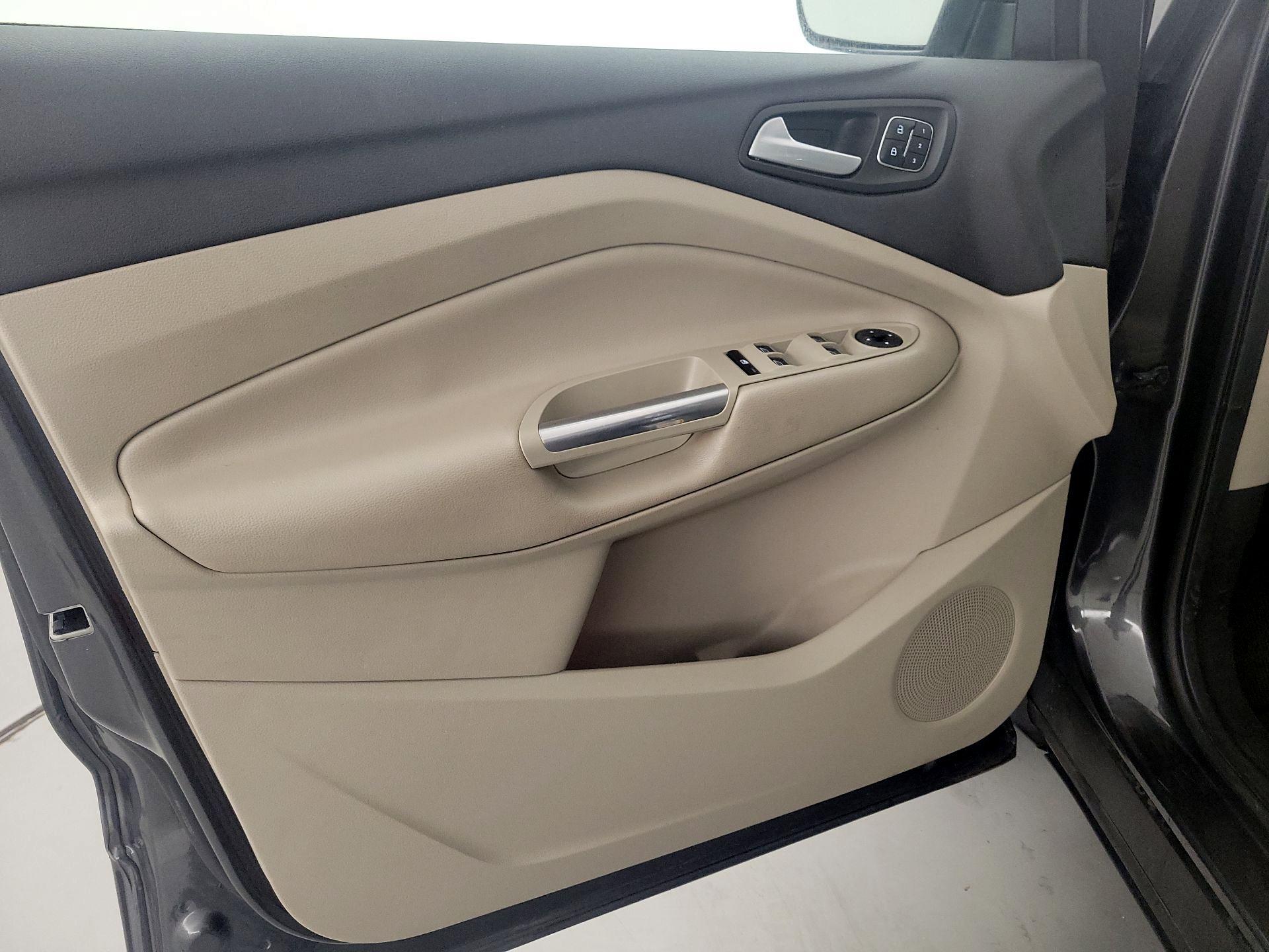 Thumbnail: 2018 Ford Escape - 12