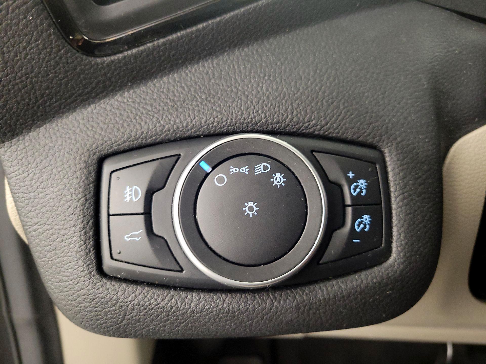 Thumbnail: 2018 Ford Escape - 13