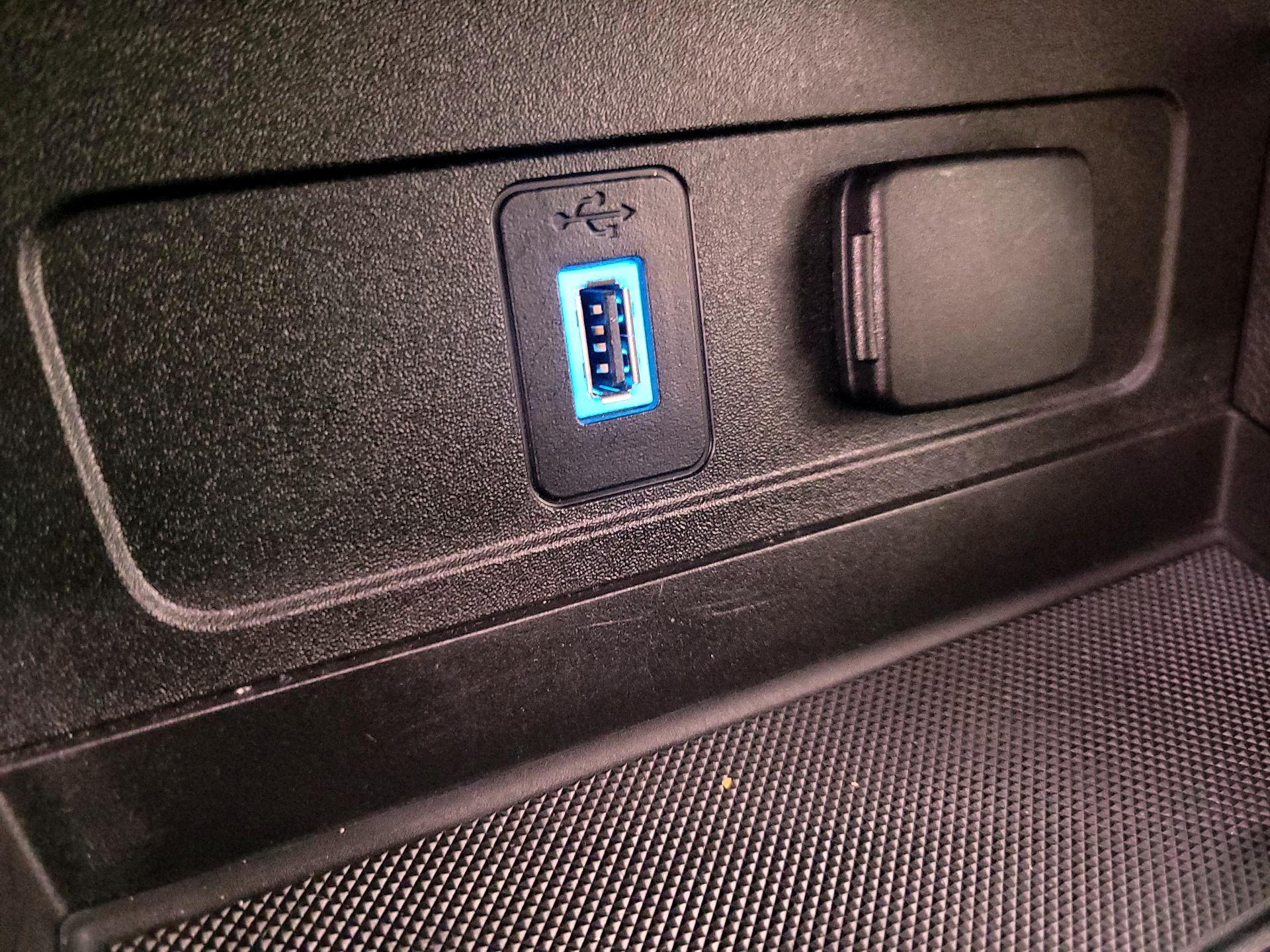 Thumbnail: 2018 Ford Escape - 19