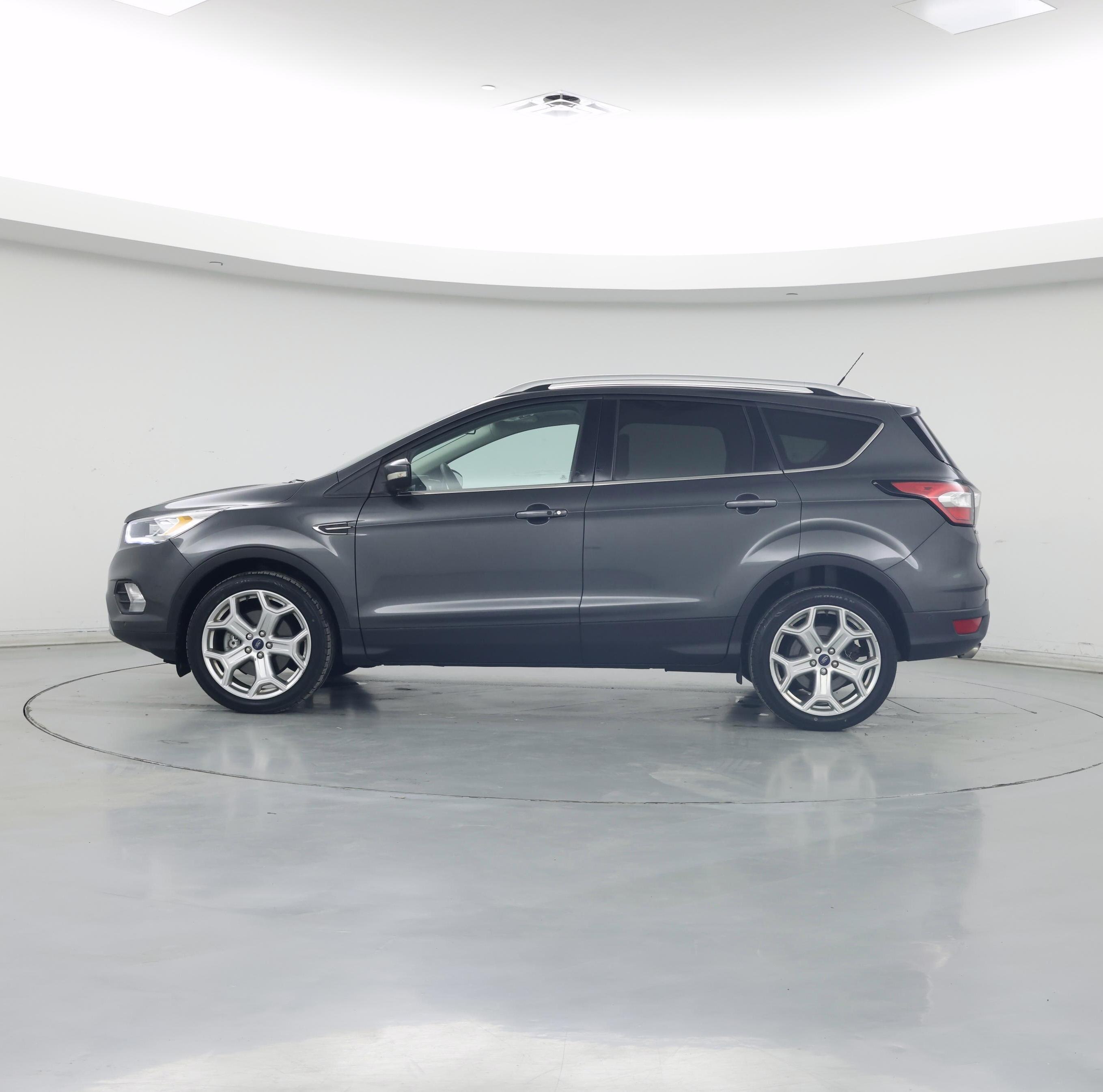 Thumbnail: 2018 Ford Escape - 3