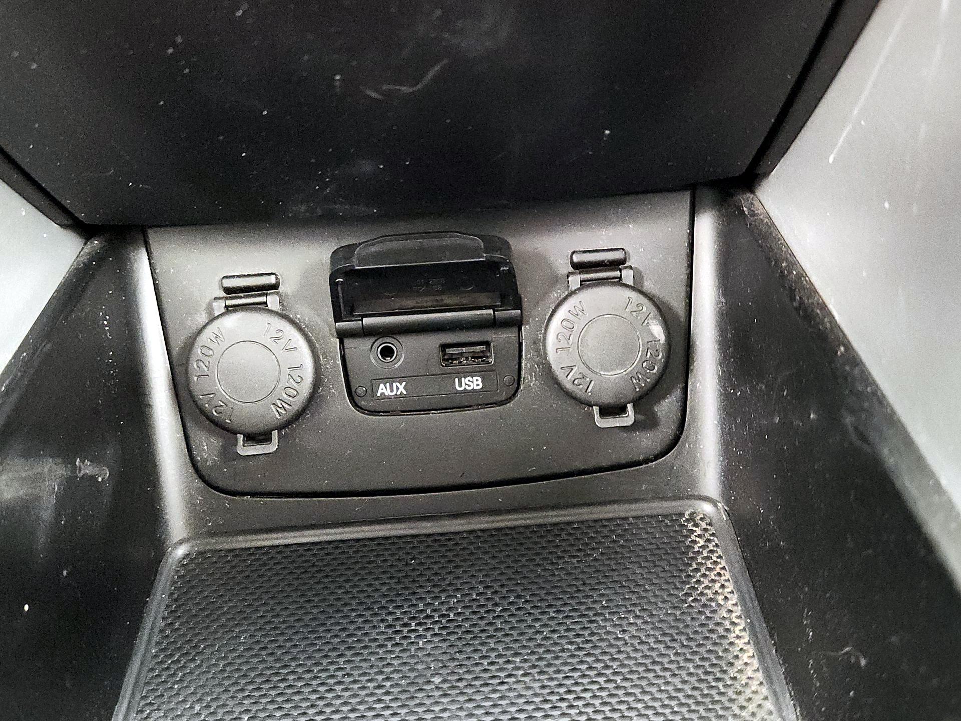 Thumbnail: 2014 Hyundai Sonata - 17