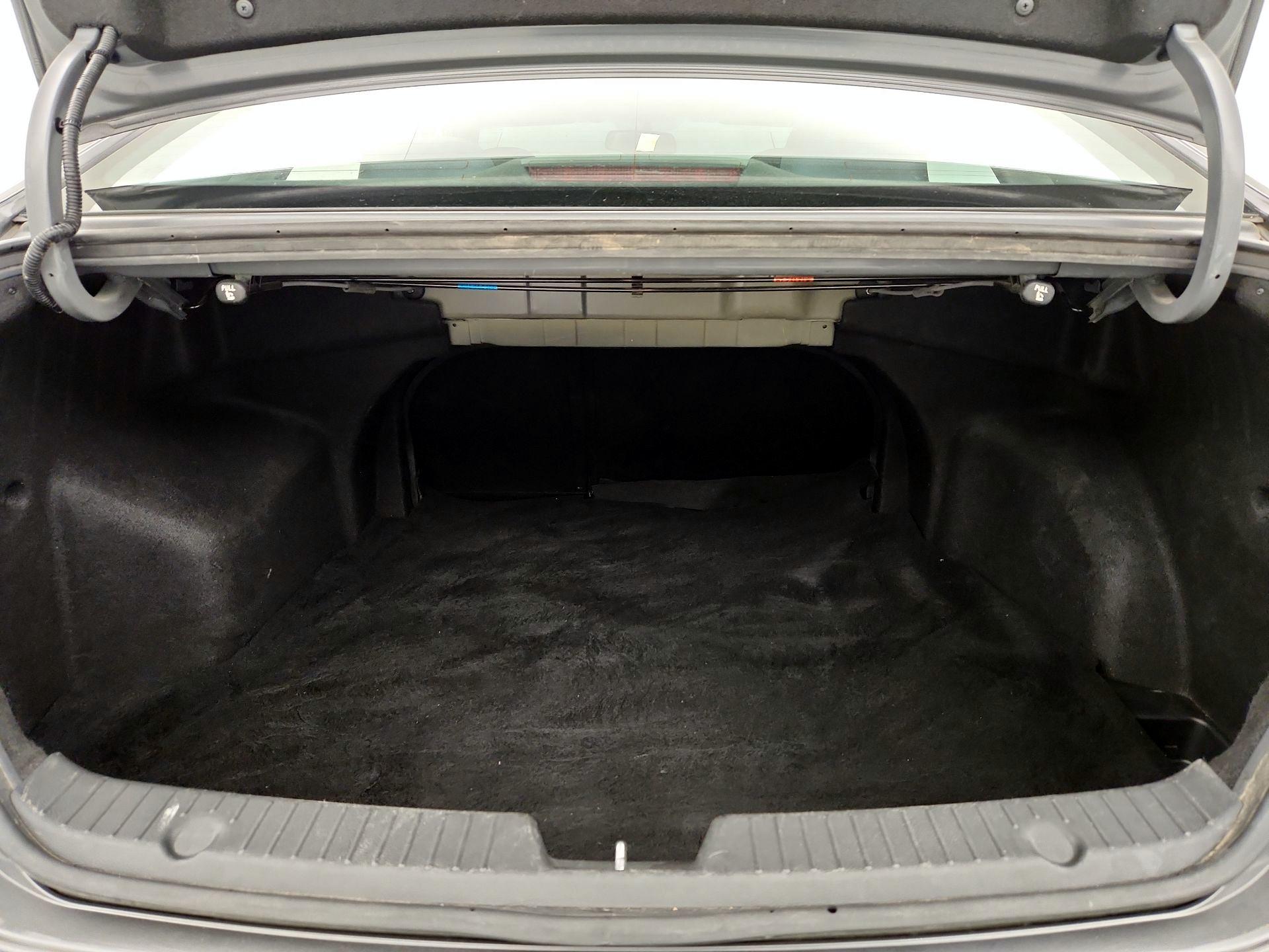 Thumbnail: 2014 Hyundai Sonata - 19