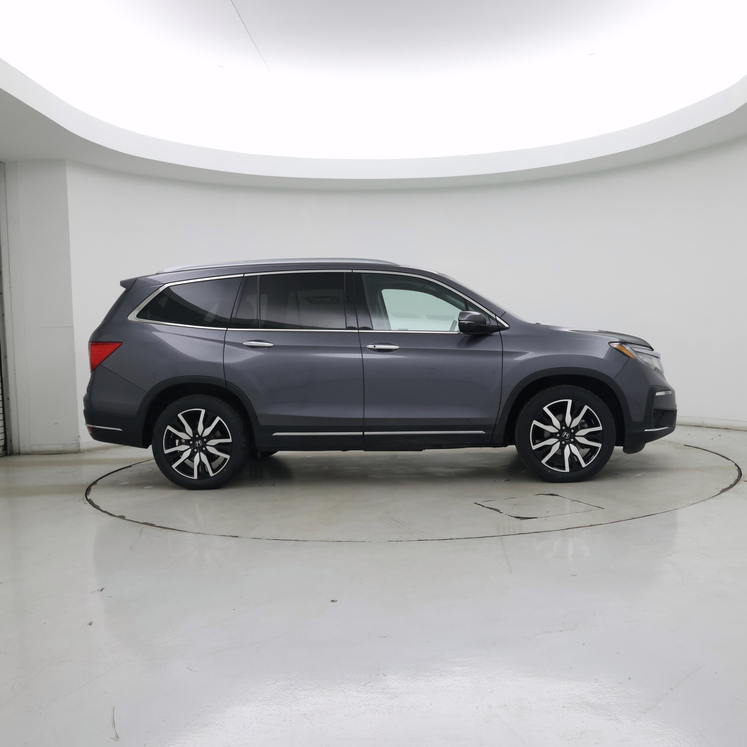 Thumbnail: 2019 Honda Pilot - 7