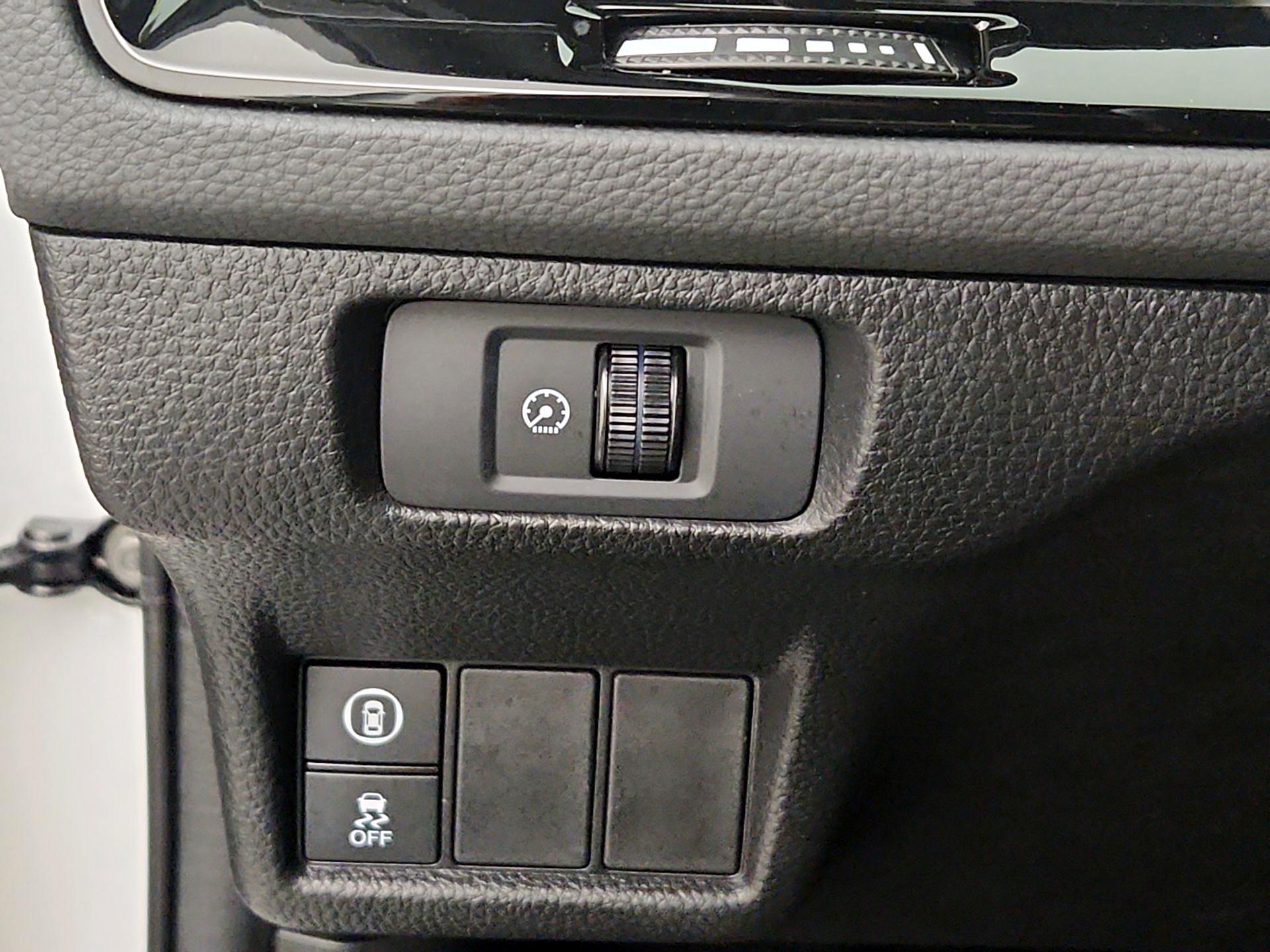 Thumbnail: 2024 Honda Civic - 13