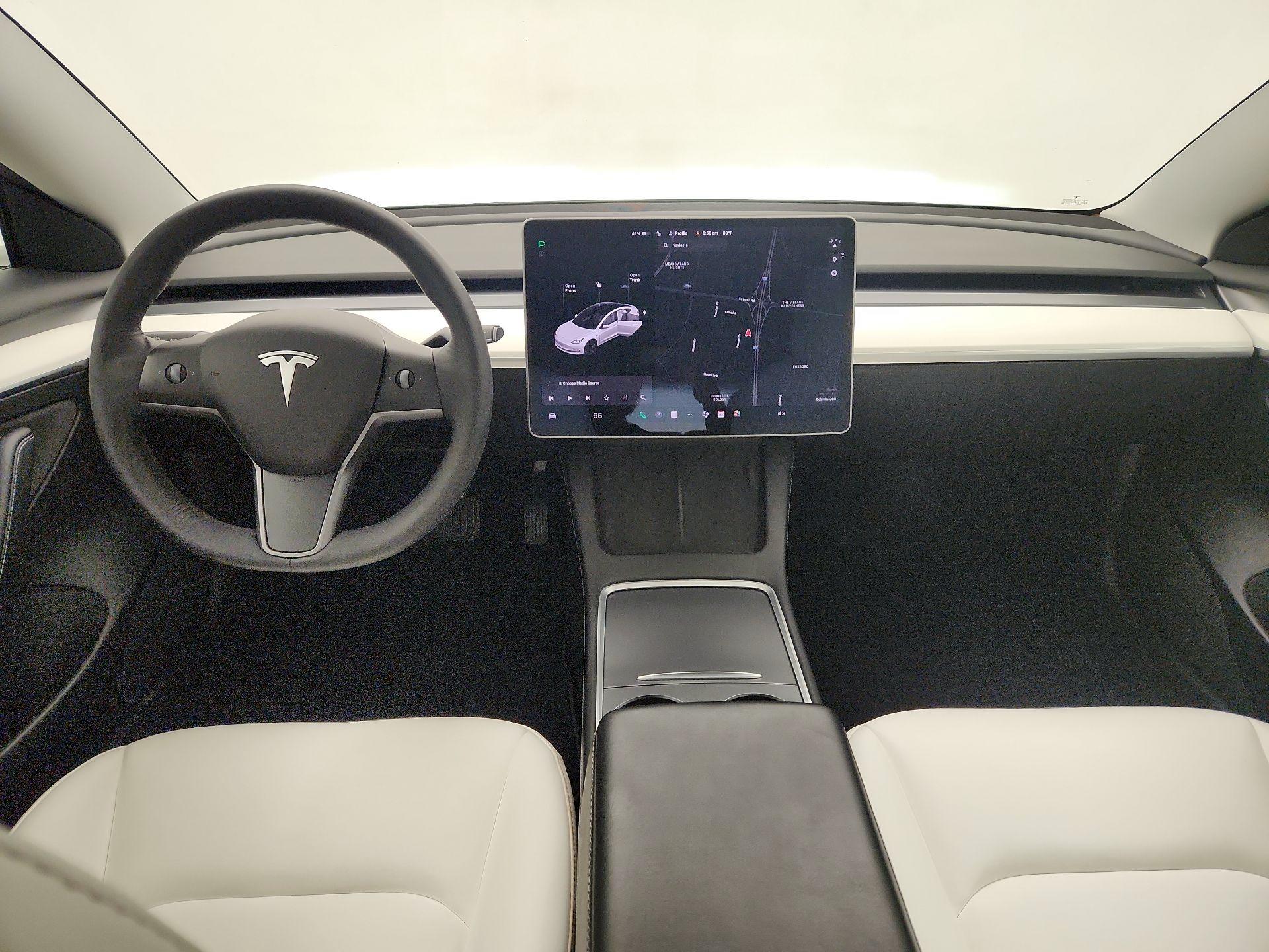 Thumbnail: 2021 Tesla Model 3 - 9