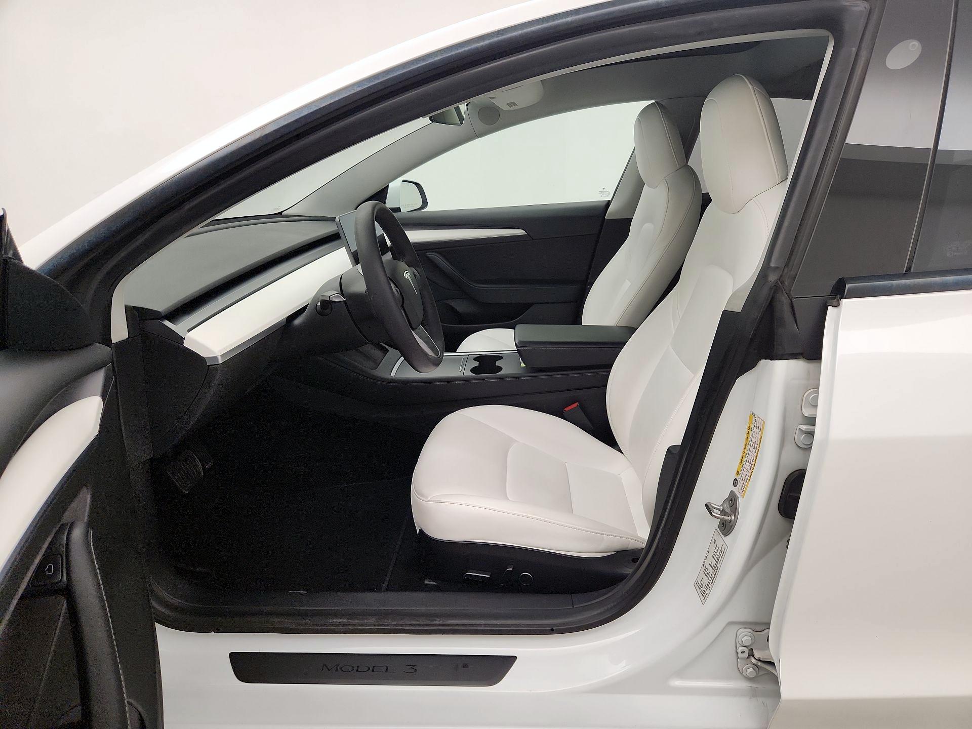 Thumbnail: 2021 Tesla Model 3 - 11