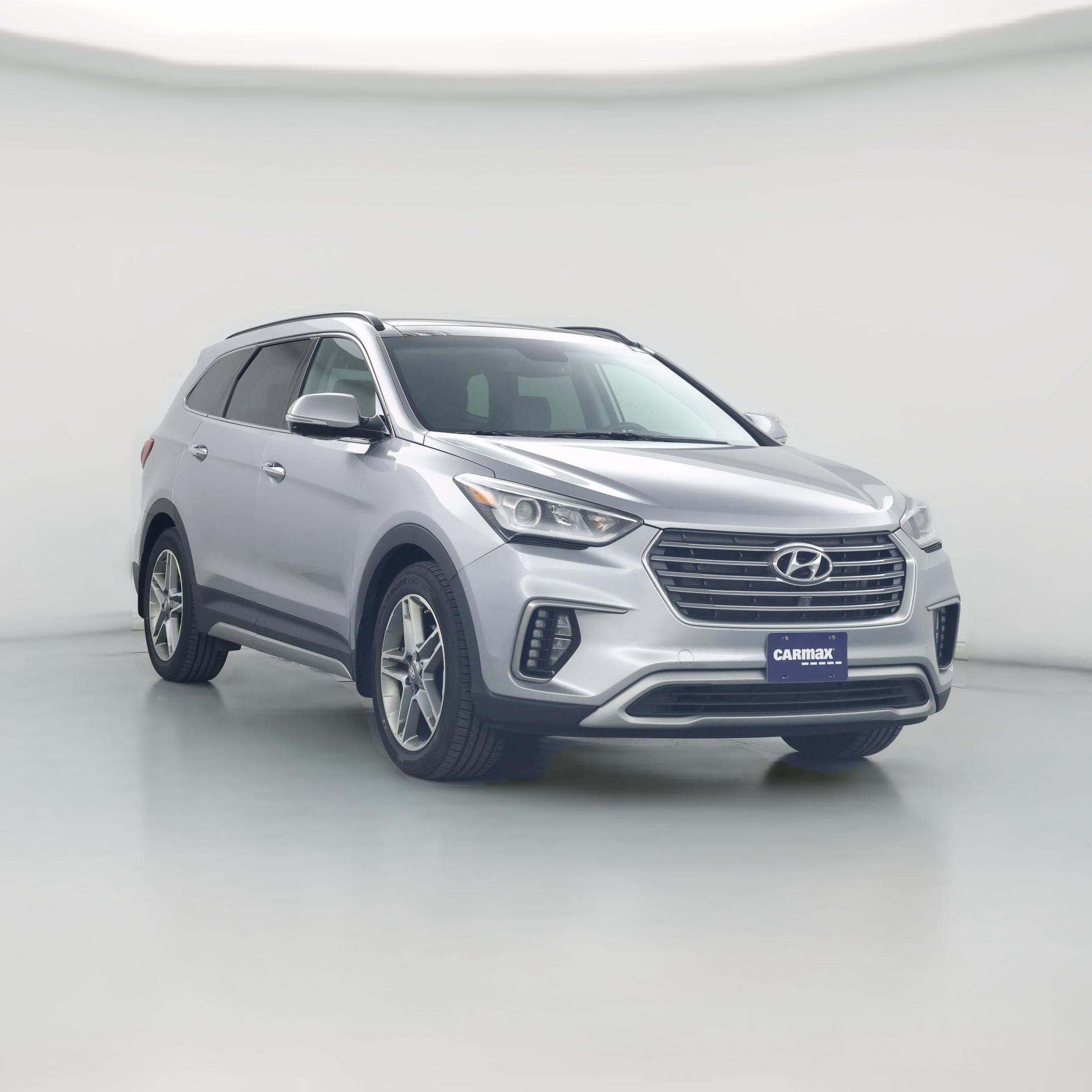 Thumbnail: 2017 Hyundai Santa Fe - 1