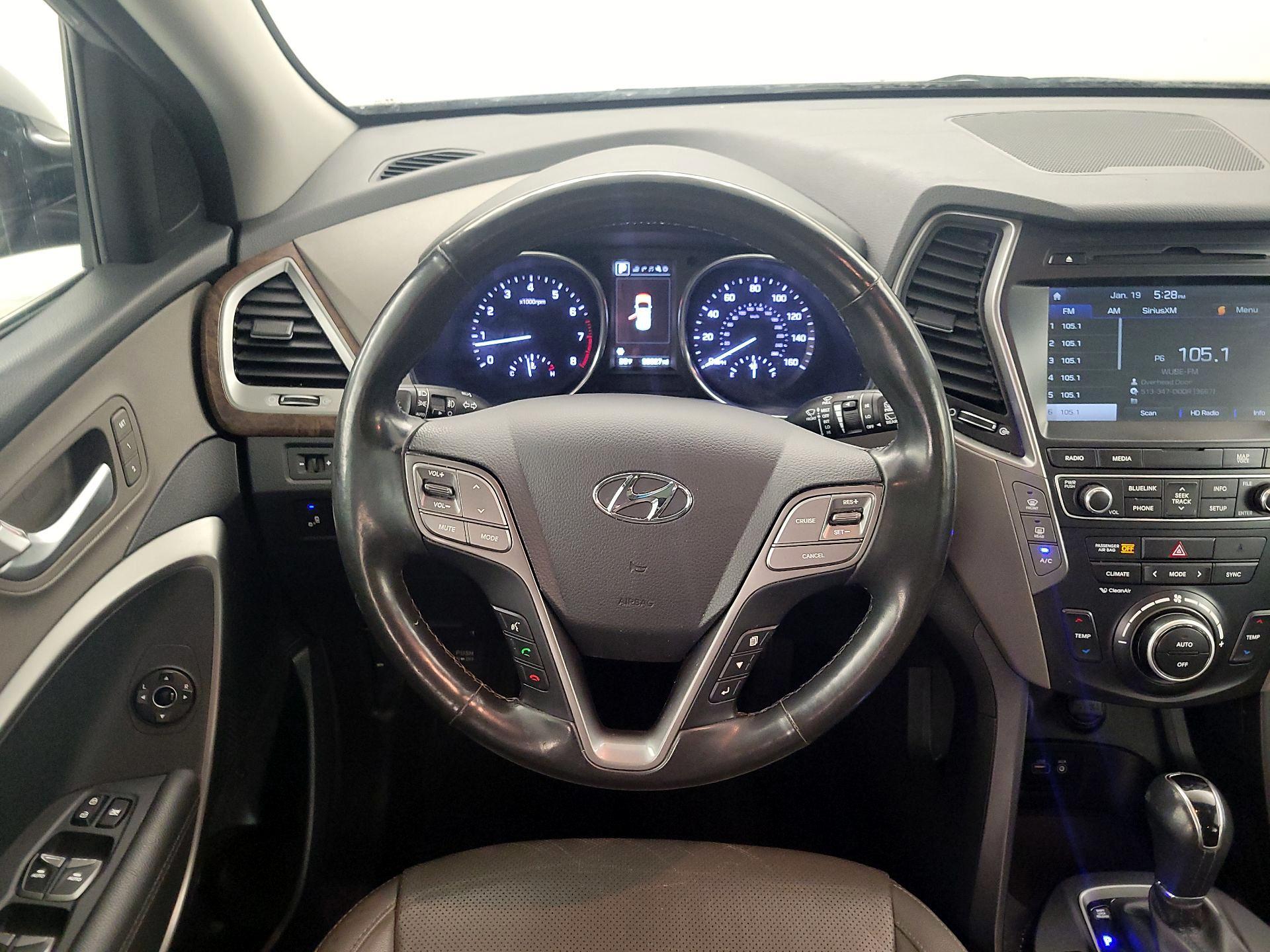 Thumbnail: 2017 Hyundai Santa Fe - 10