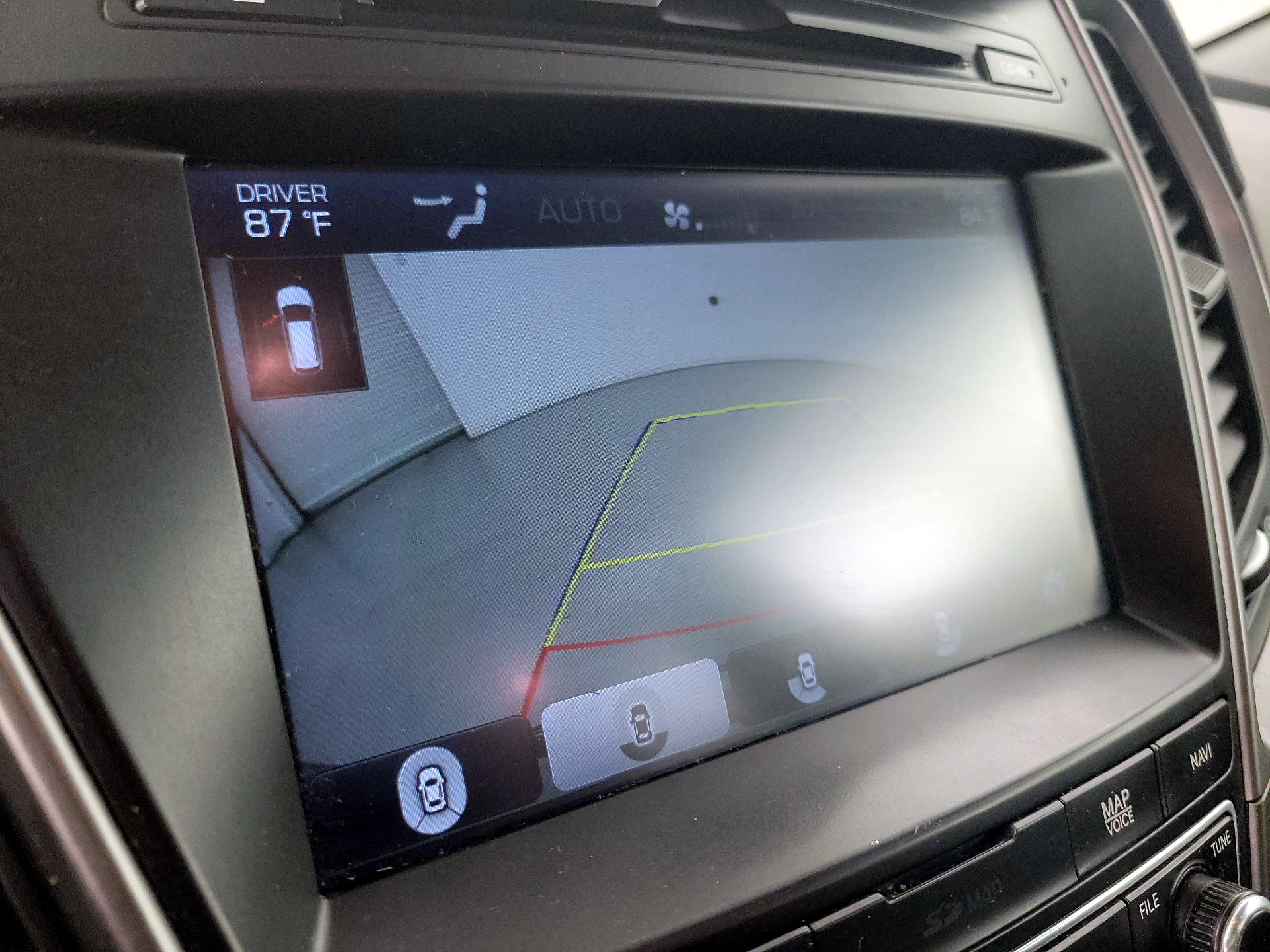 Thumbnail: 2017 Hyundai Santa Fe - 15