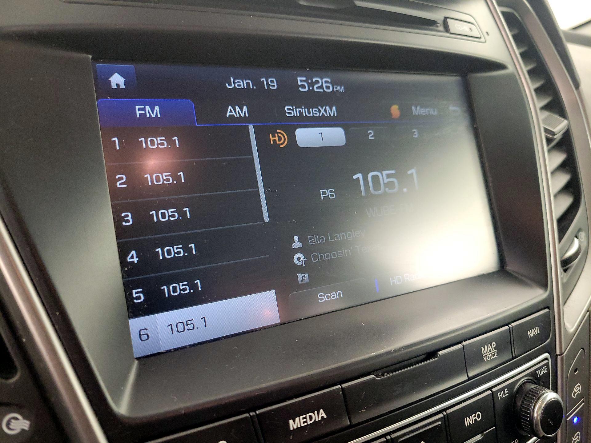 Thumbnail: 2017 Hyundai Santa Fe - 16