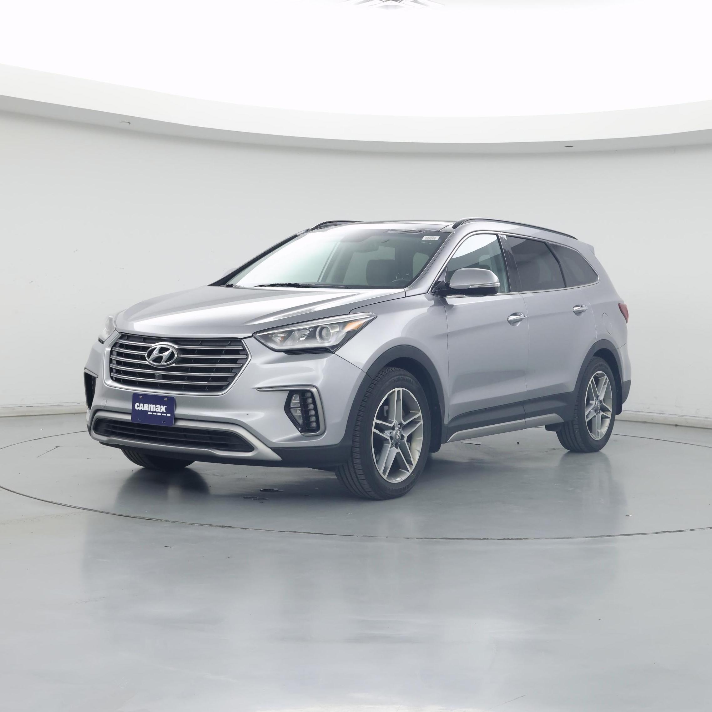 Thumbnail: 2017 Hyundai Santa Fe - 4