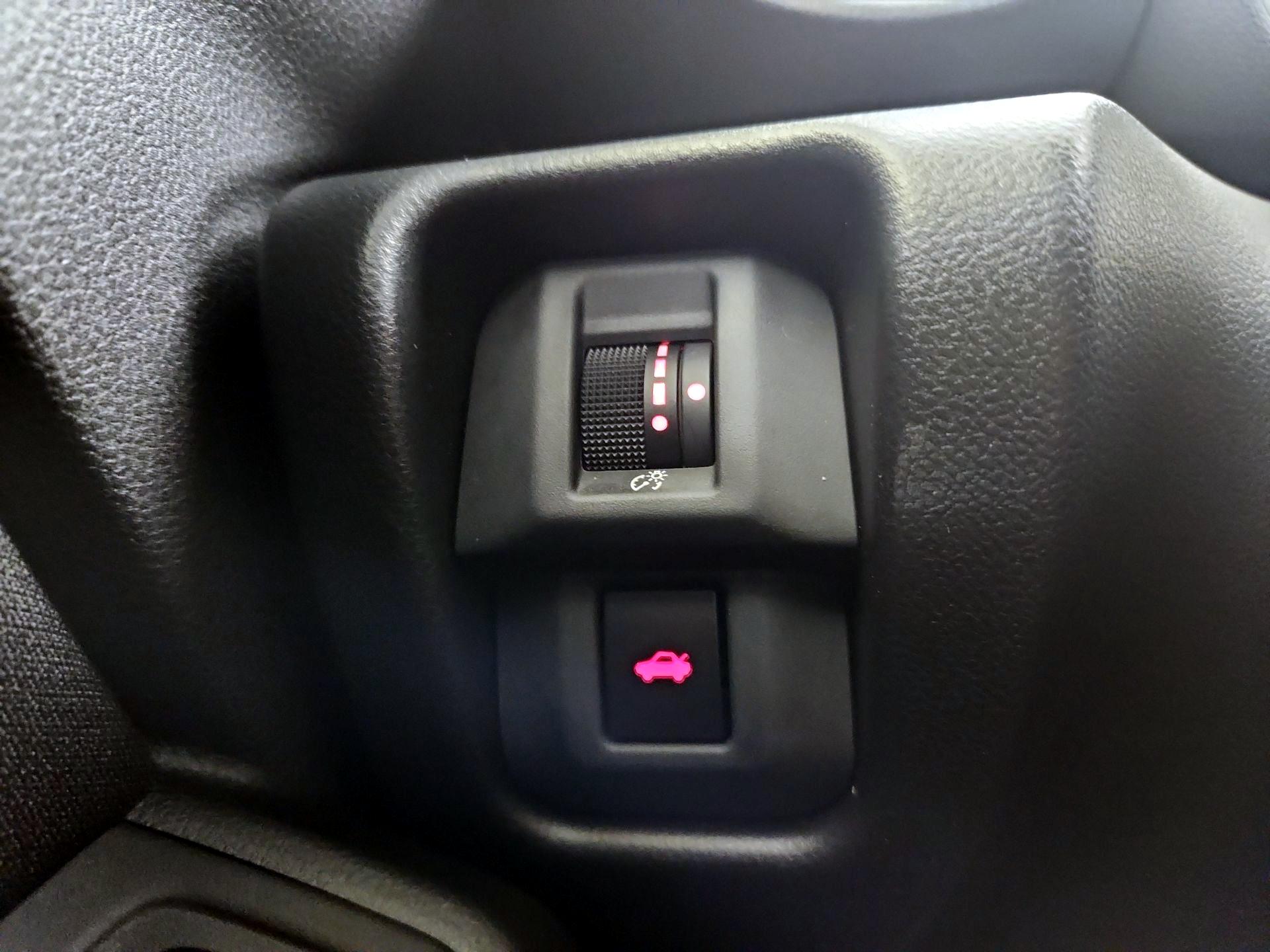 Thumbnail: 2025 Toyota GR86 - 13