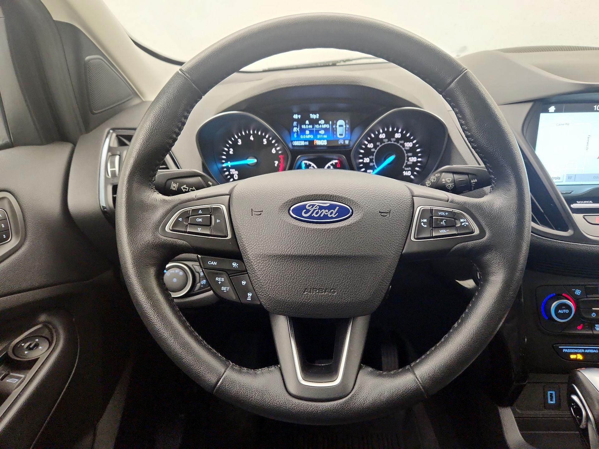 Thumbnail: 2019 Ford Escape - 10