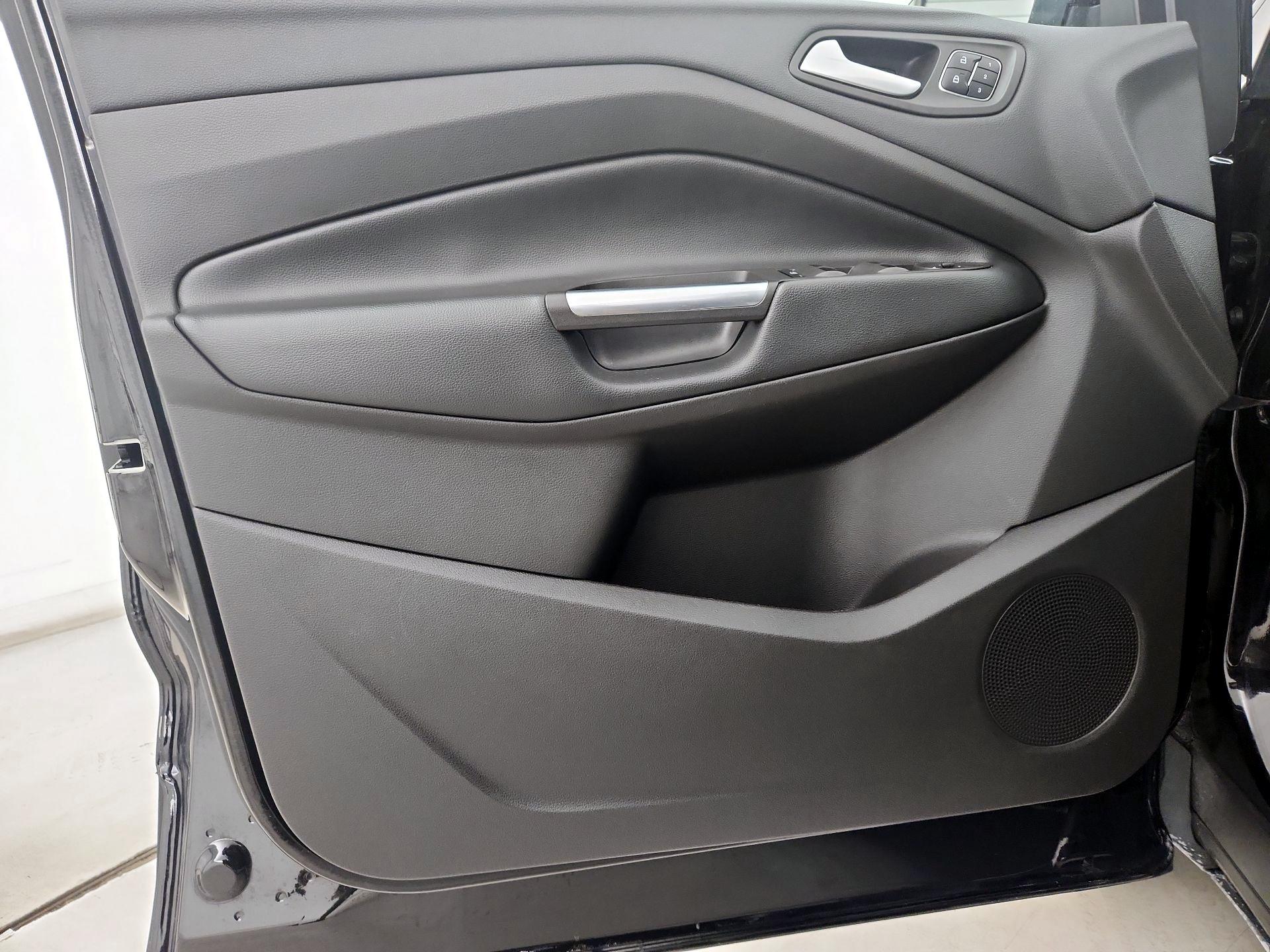 Thumbnail: 2019 Ford Escape - 12