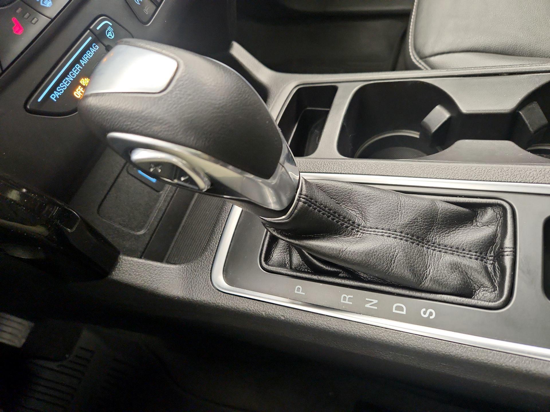 Thumbnail: 2019 Ford Escape - 18