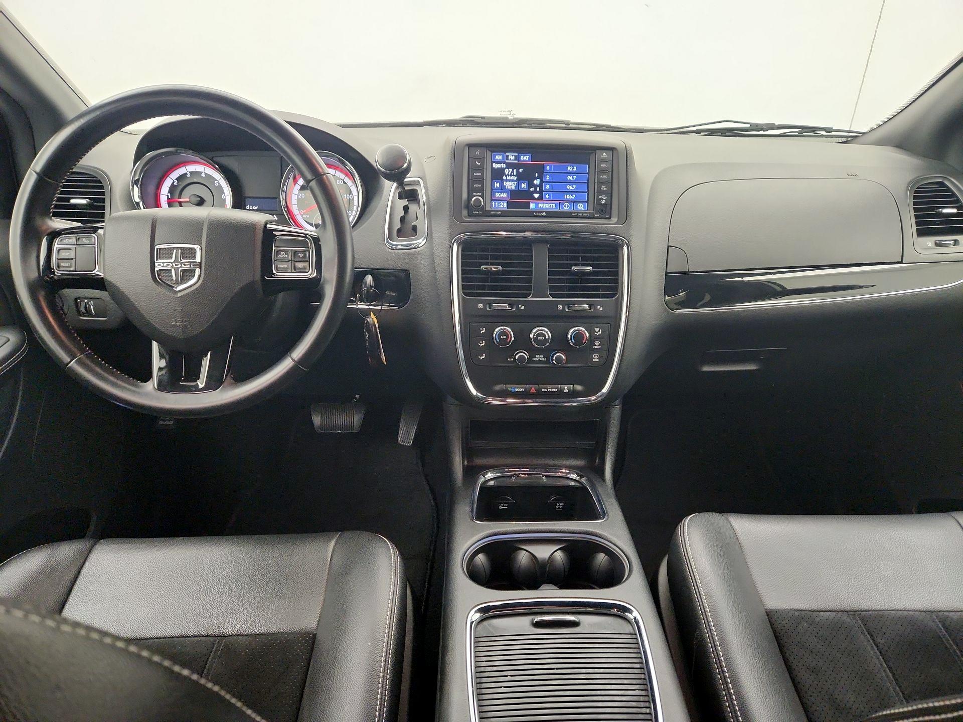 Thumbnail: 2018 Dodge Grand Caravan - 9