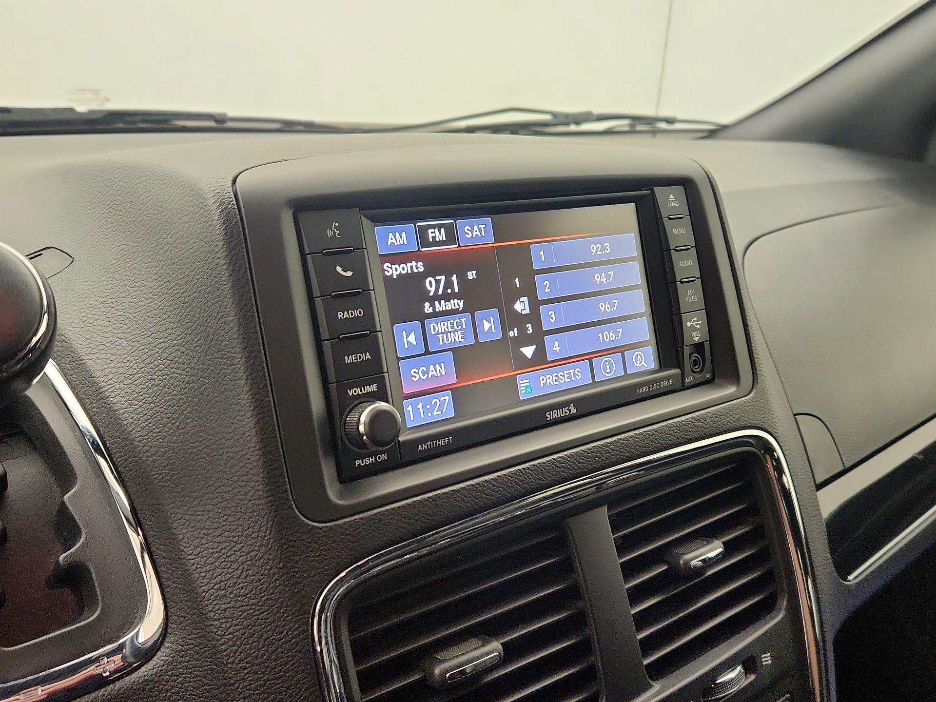 Thumbnail: 2018 Dodge Grand Caravan - 15