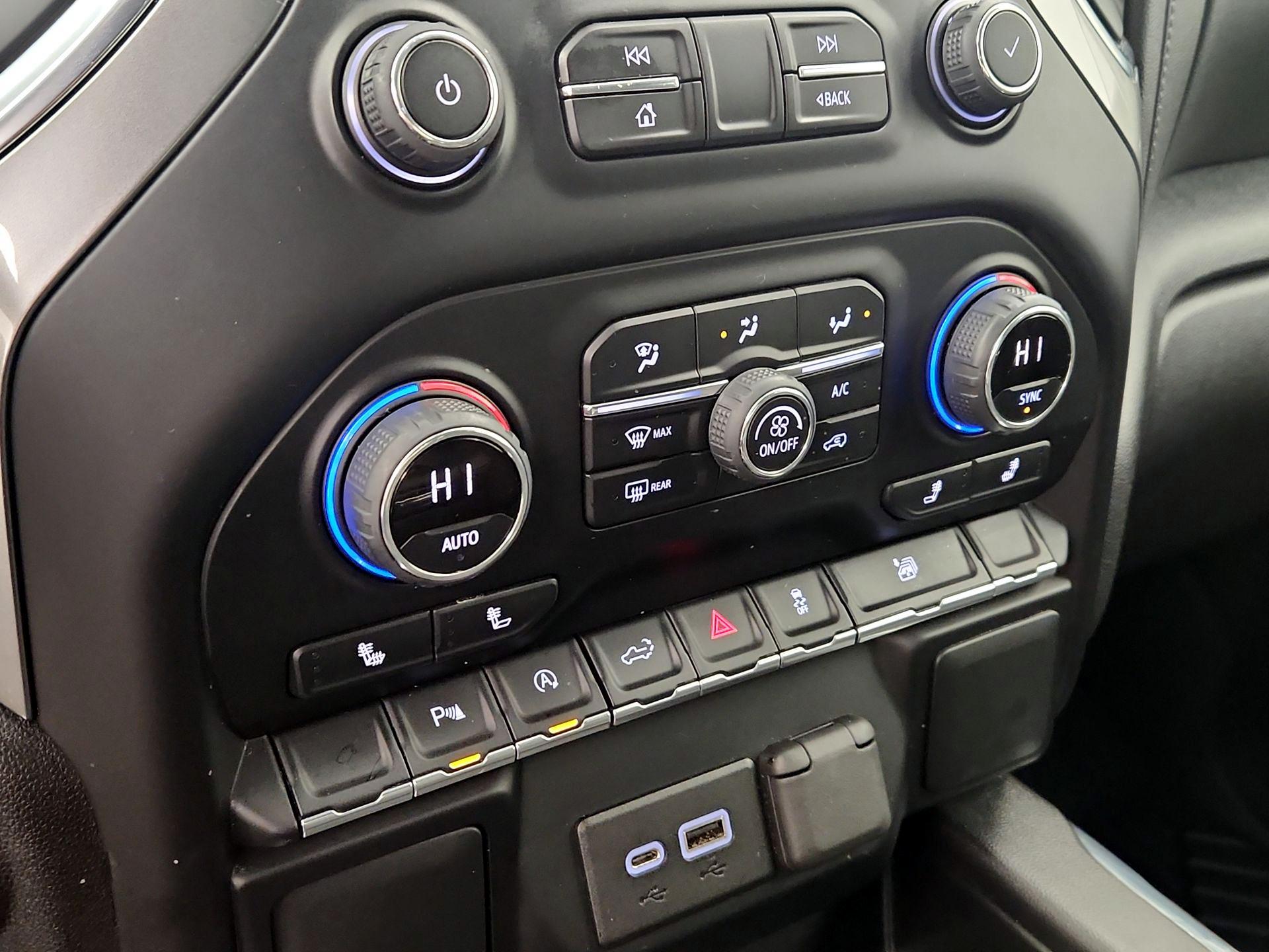 Thumbnail: 2022 Chevrolet Silverado 1500 - 16