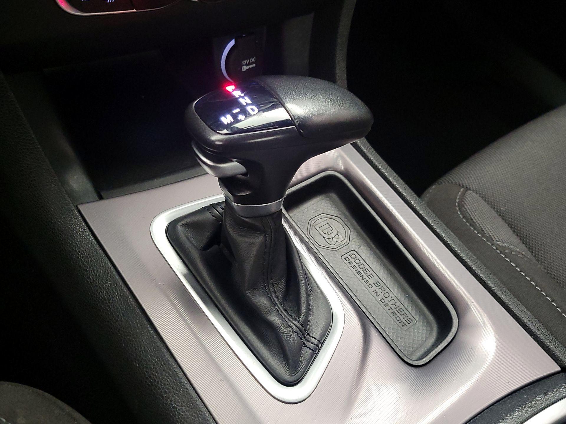 Thumbnail: 2022 Dodge Charger - 17