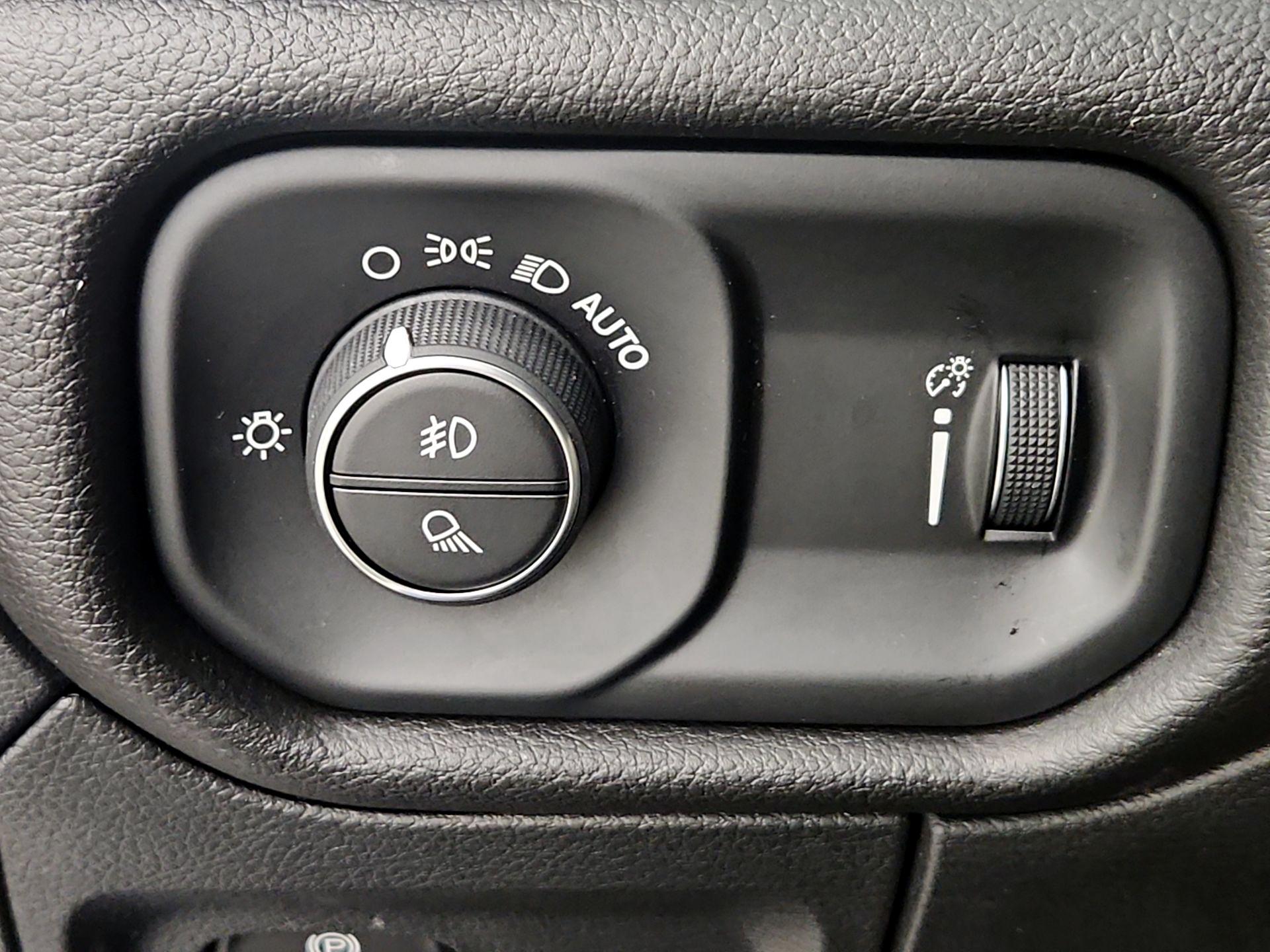 Thumbnail: 2023 RAM 1500 - 13