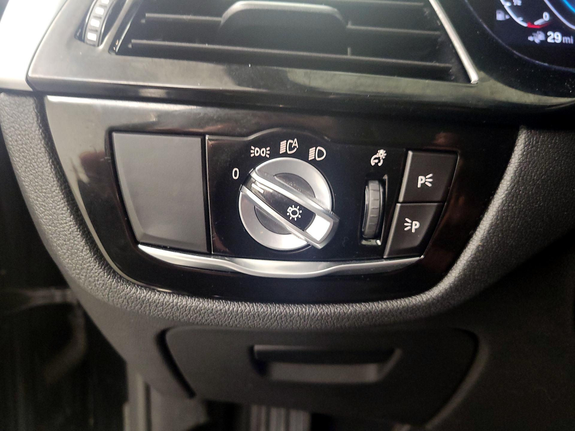 Thumbnail: 2023 BMW 5 Series - 13