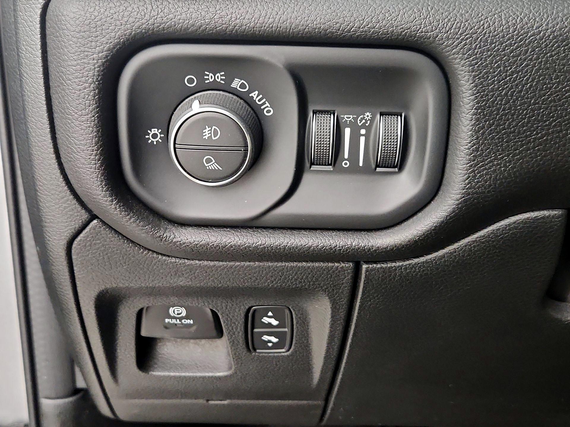 Thumbnail: 2022 RAM 1500 - 13