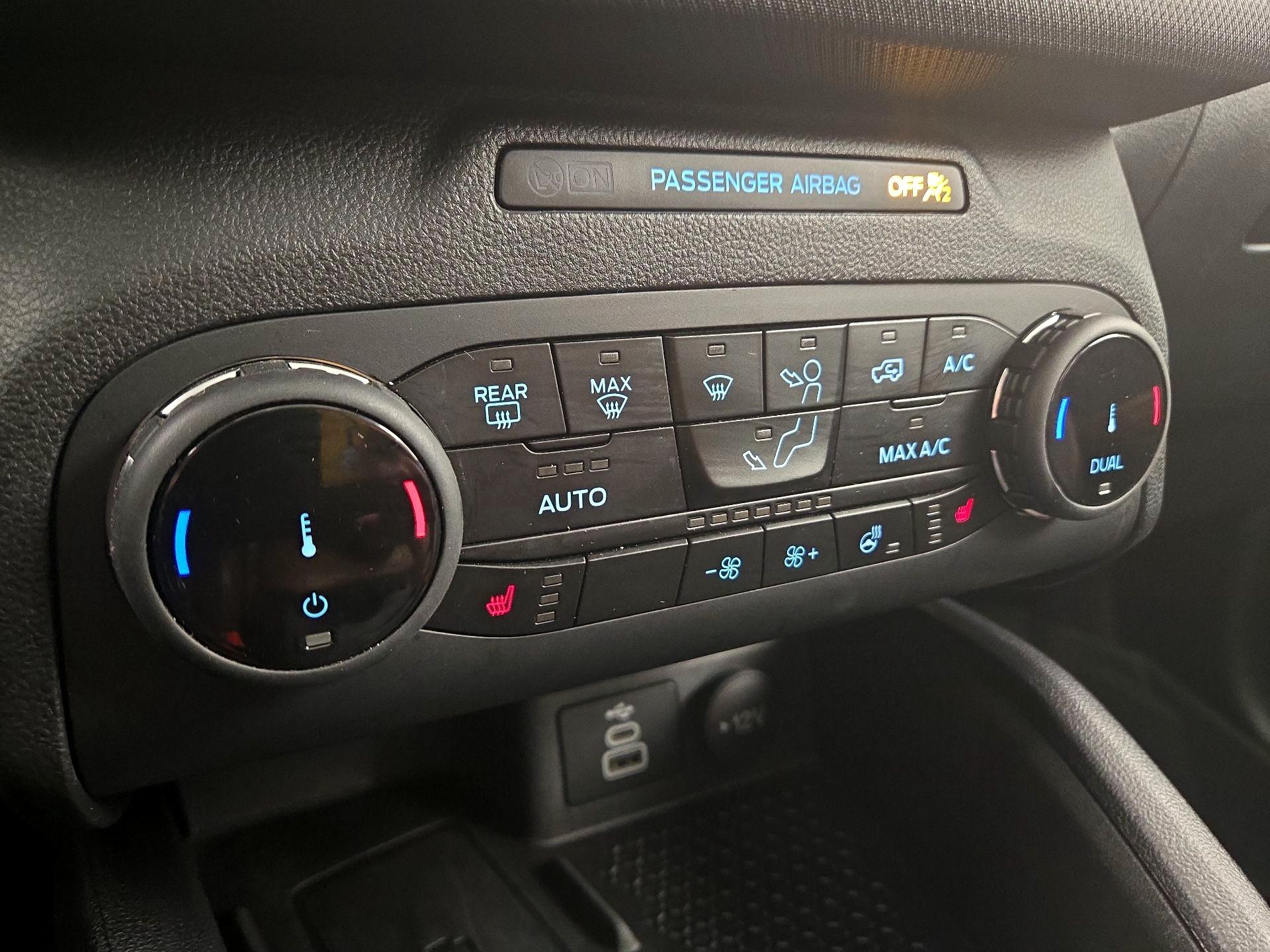 Thumbnail: 2024 Ford Bronco Sport - 17