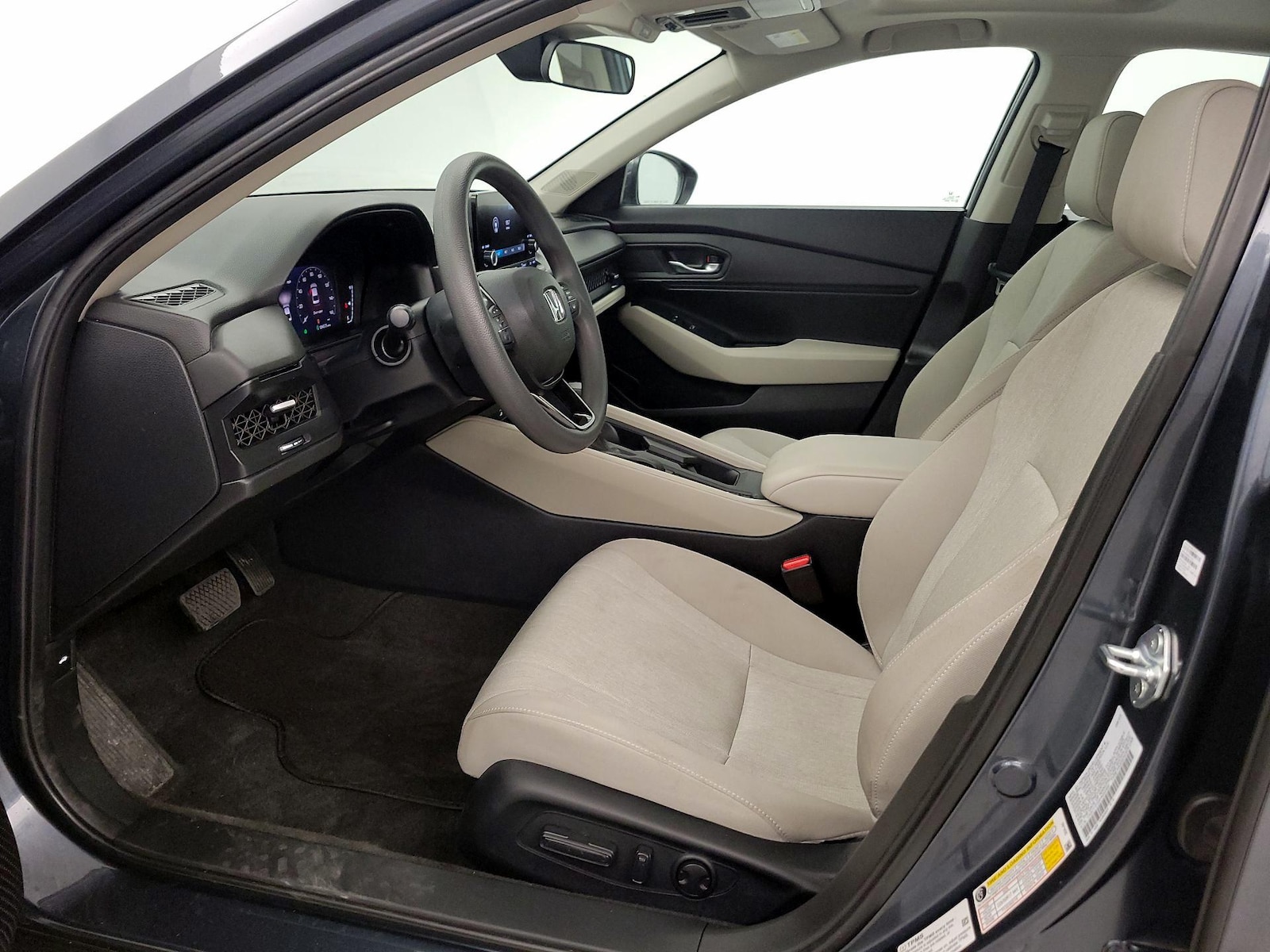 2023 Honda Accord EX - Photo 12