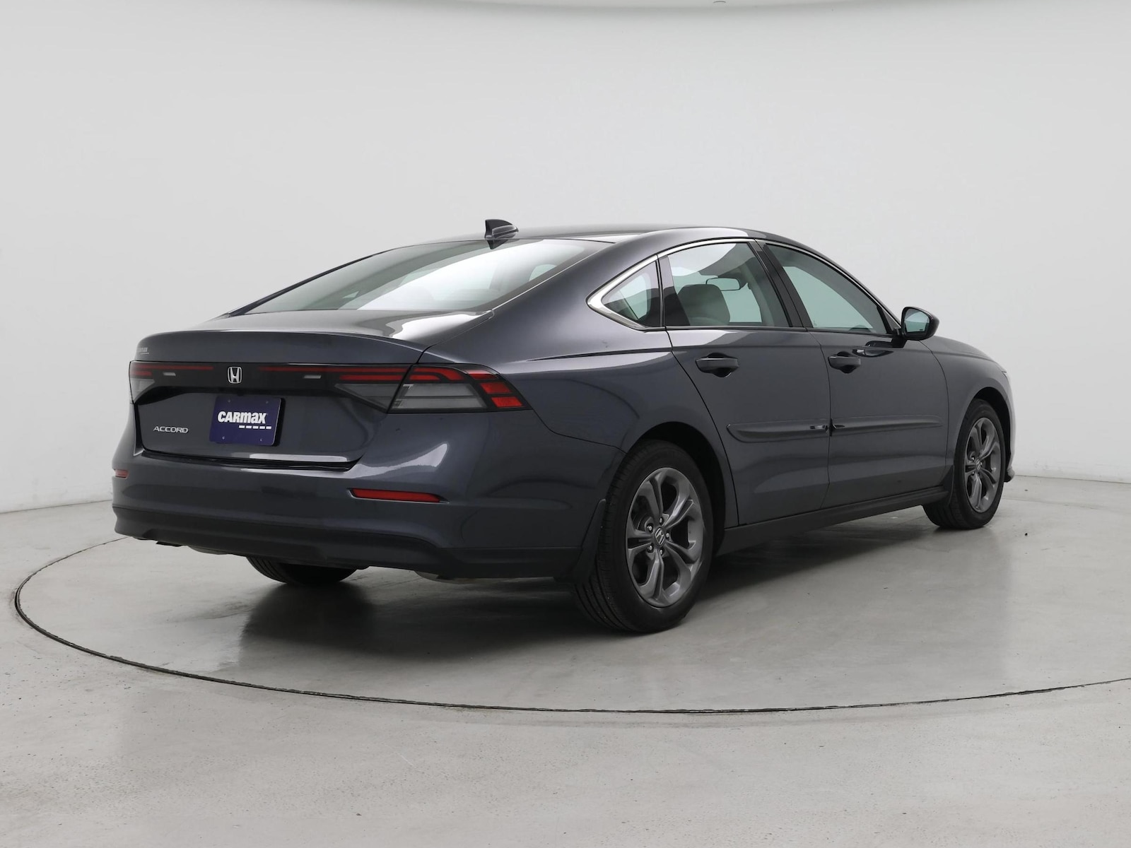 2023 Honda Accord EX - Photo 9