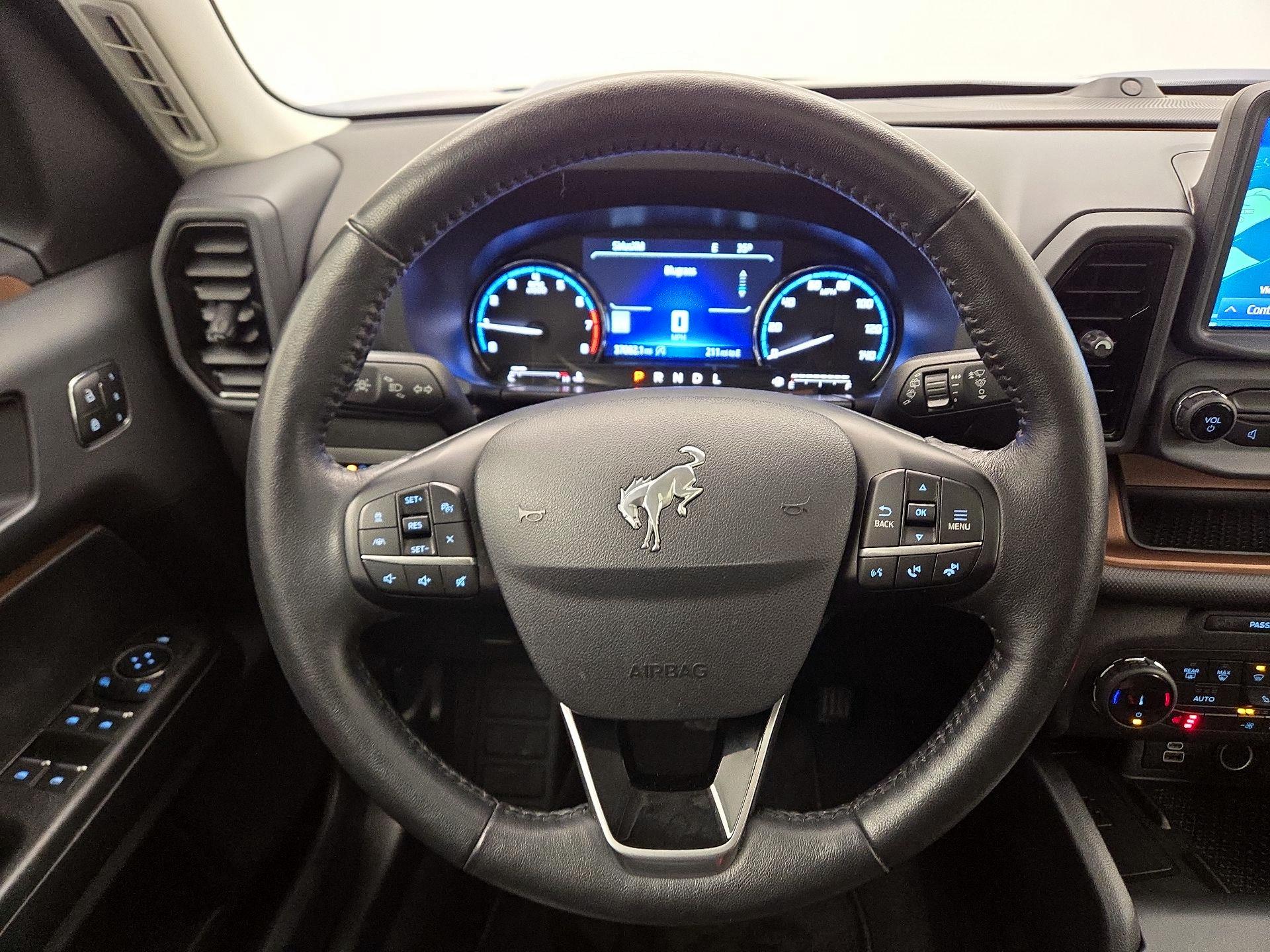 Thumbnail: 2023 Ford Bronco Sport - 10