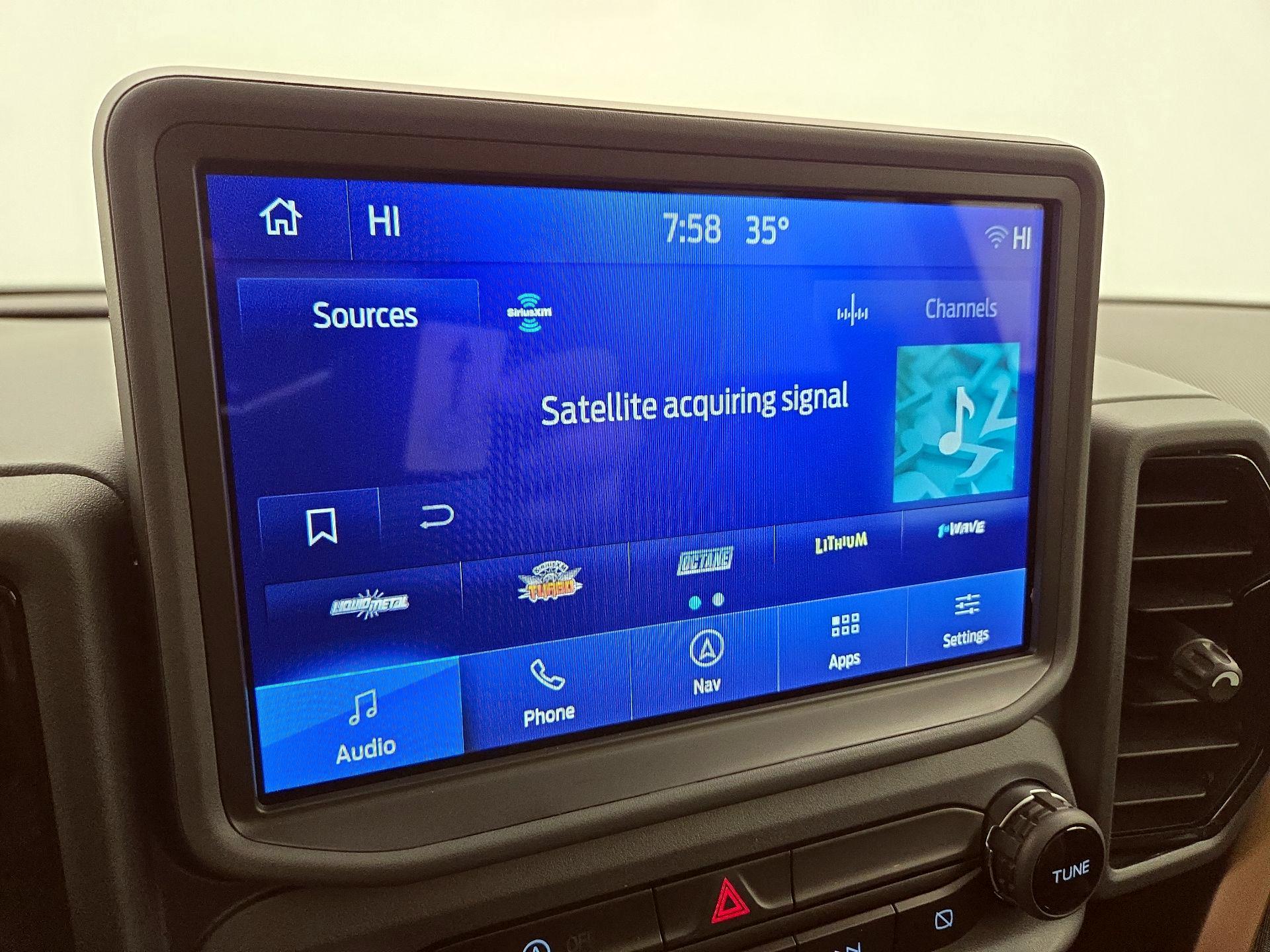 Thumbnail: 2023 Ford Bronco Sport - 16