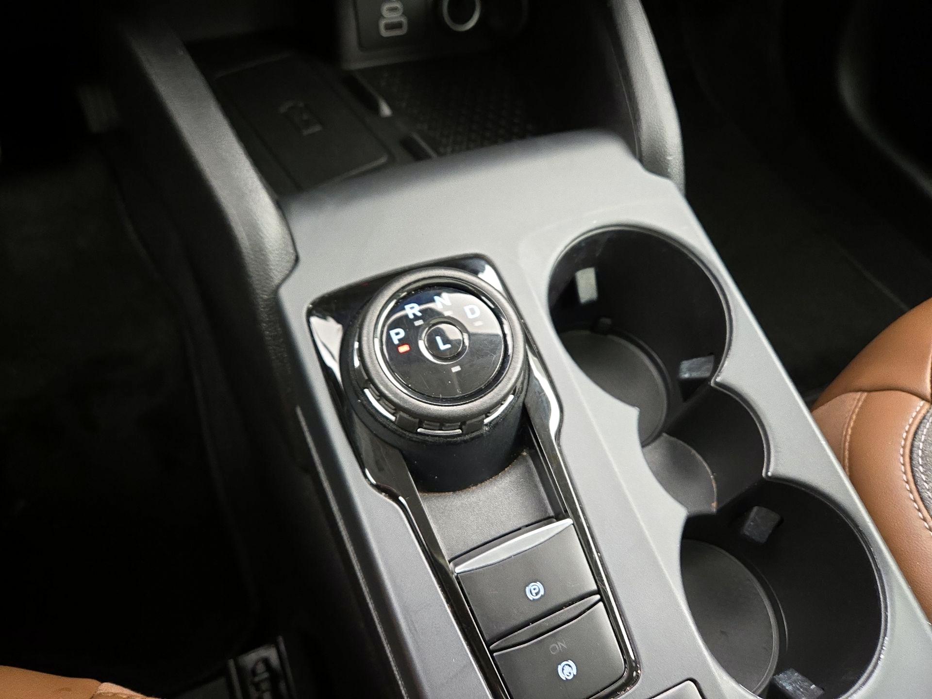 Thumbnail: 2023 Ford Bronco Sport - 18