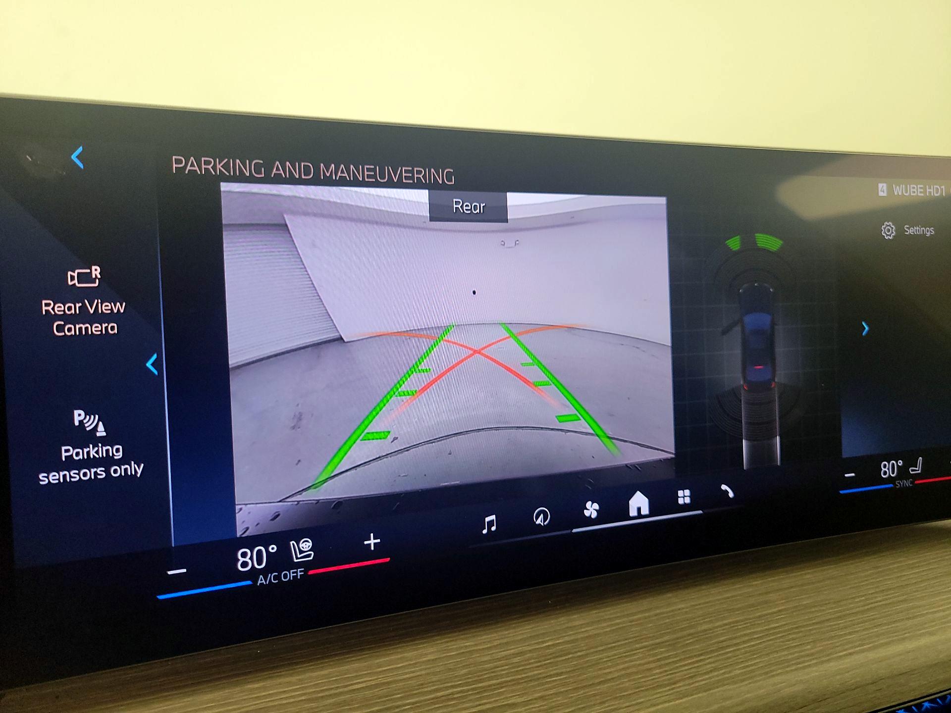 Thumbnail: 2025 BMW 3 Series - 15