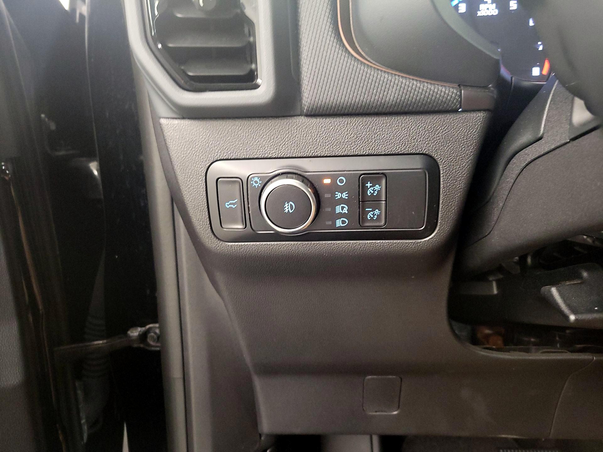 Thumbnail: 2023 Ford Bronco Sport - 13