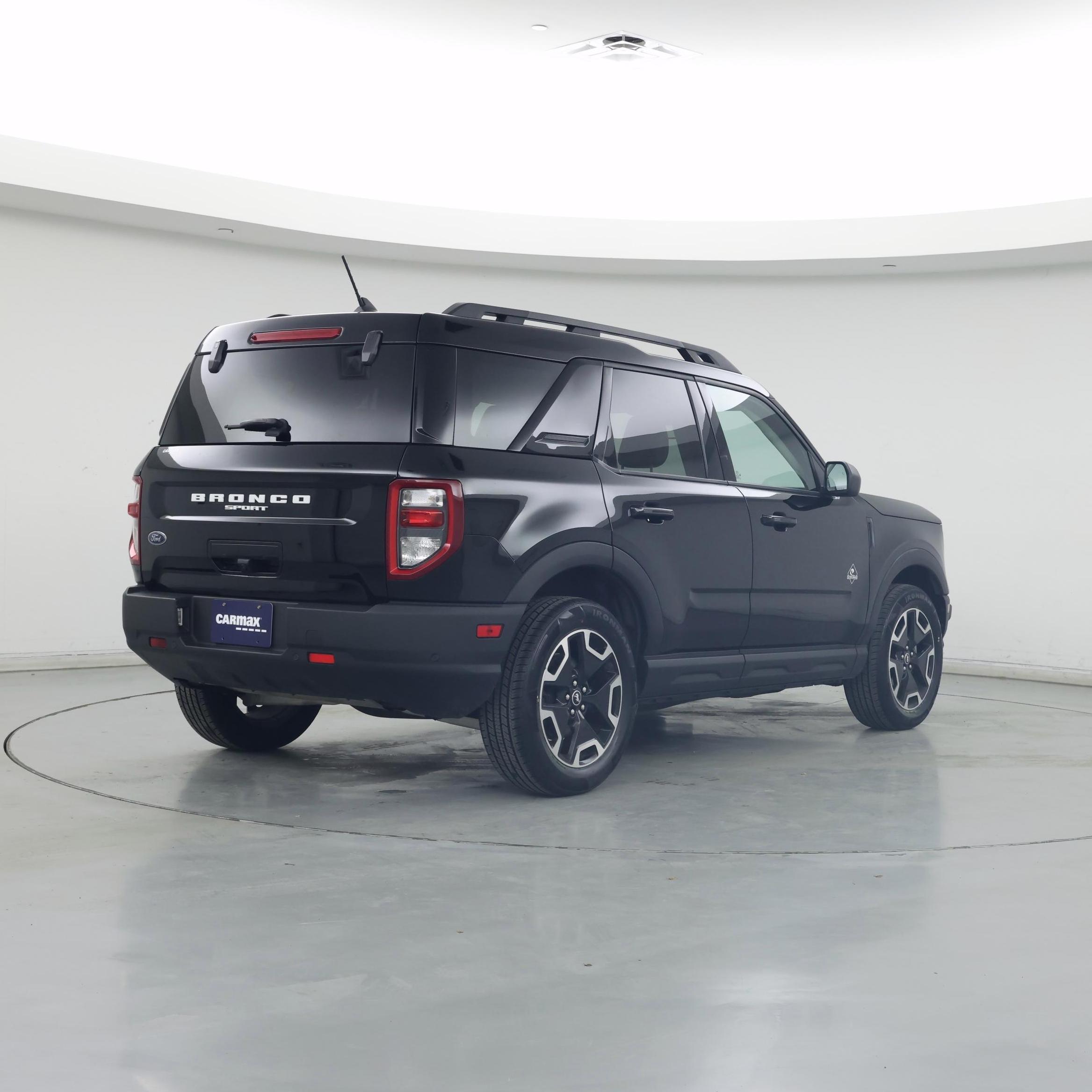 Thumbnail: 2023 Ford Bronco Sport - 8