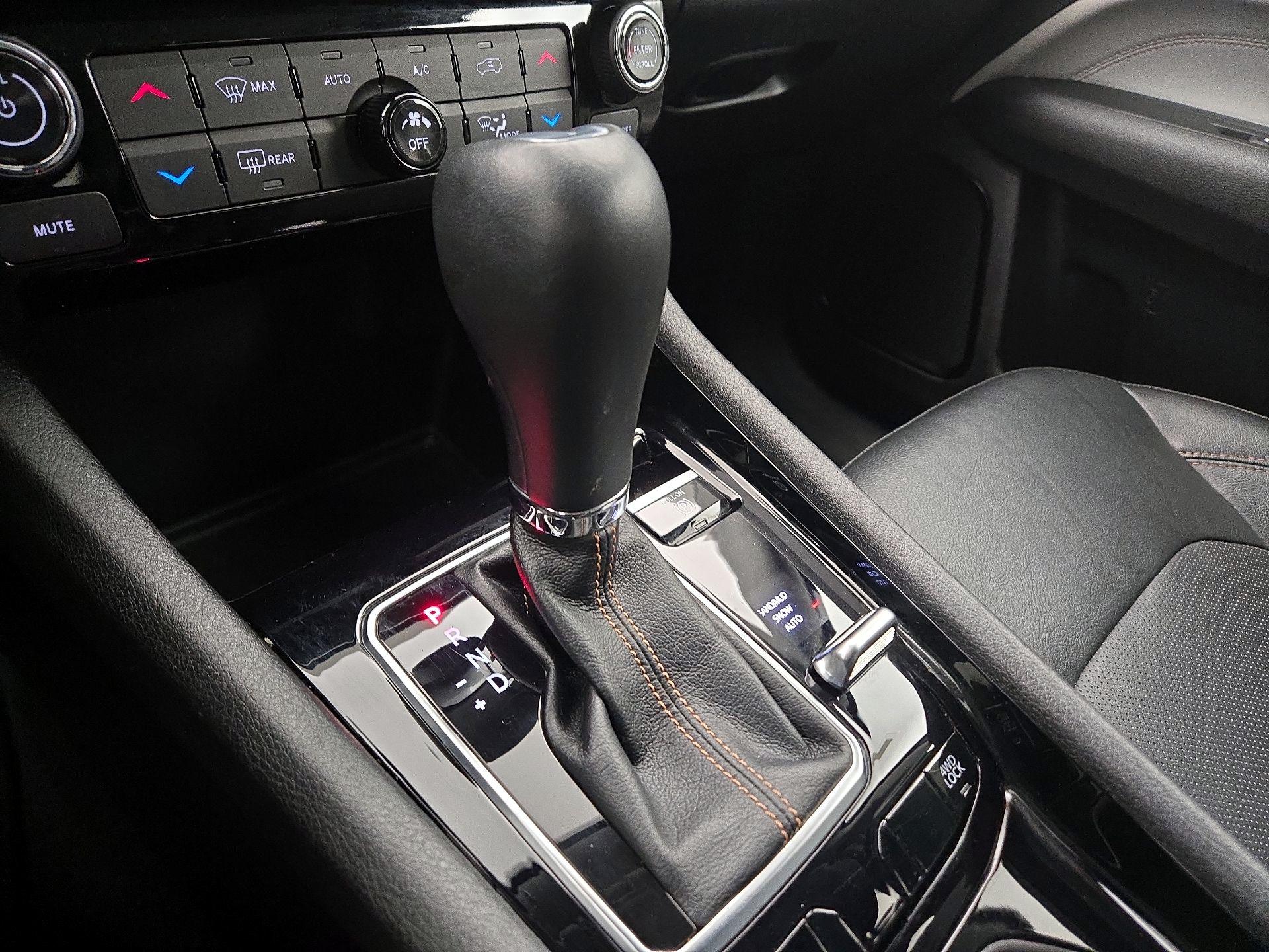 Thumbnail: 2022 Jeep Compass - 17