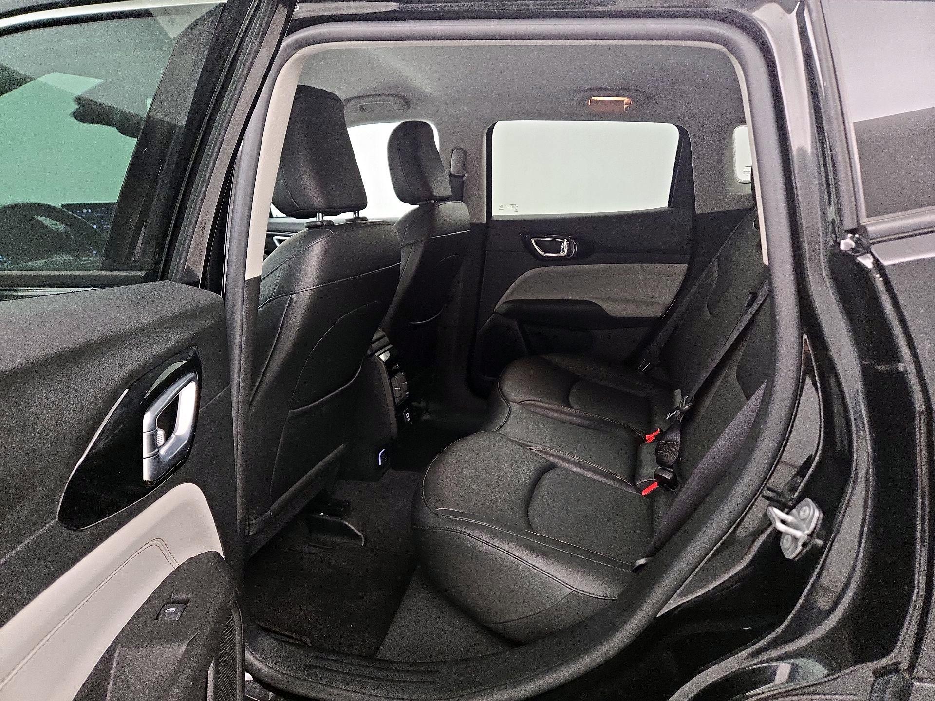 Thumbnail: 2022 Jeep Compass - 19