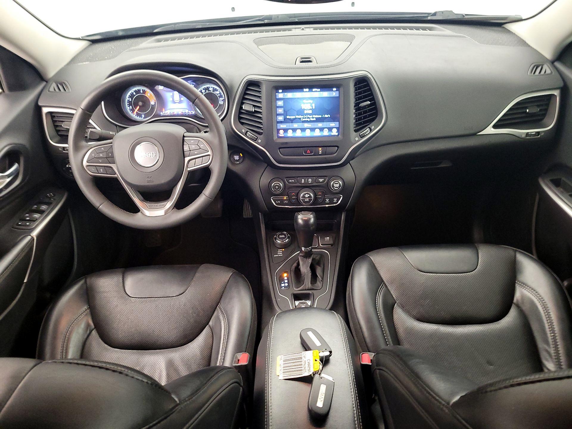 Thumbnail: 2022 Jeep Cherokee - 9