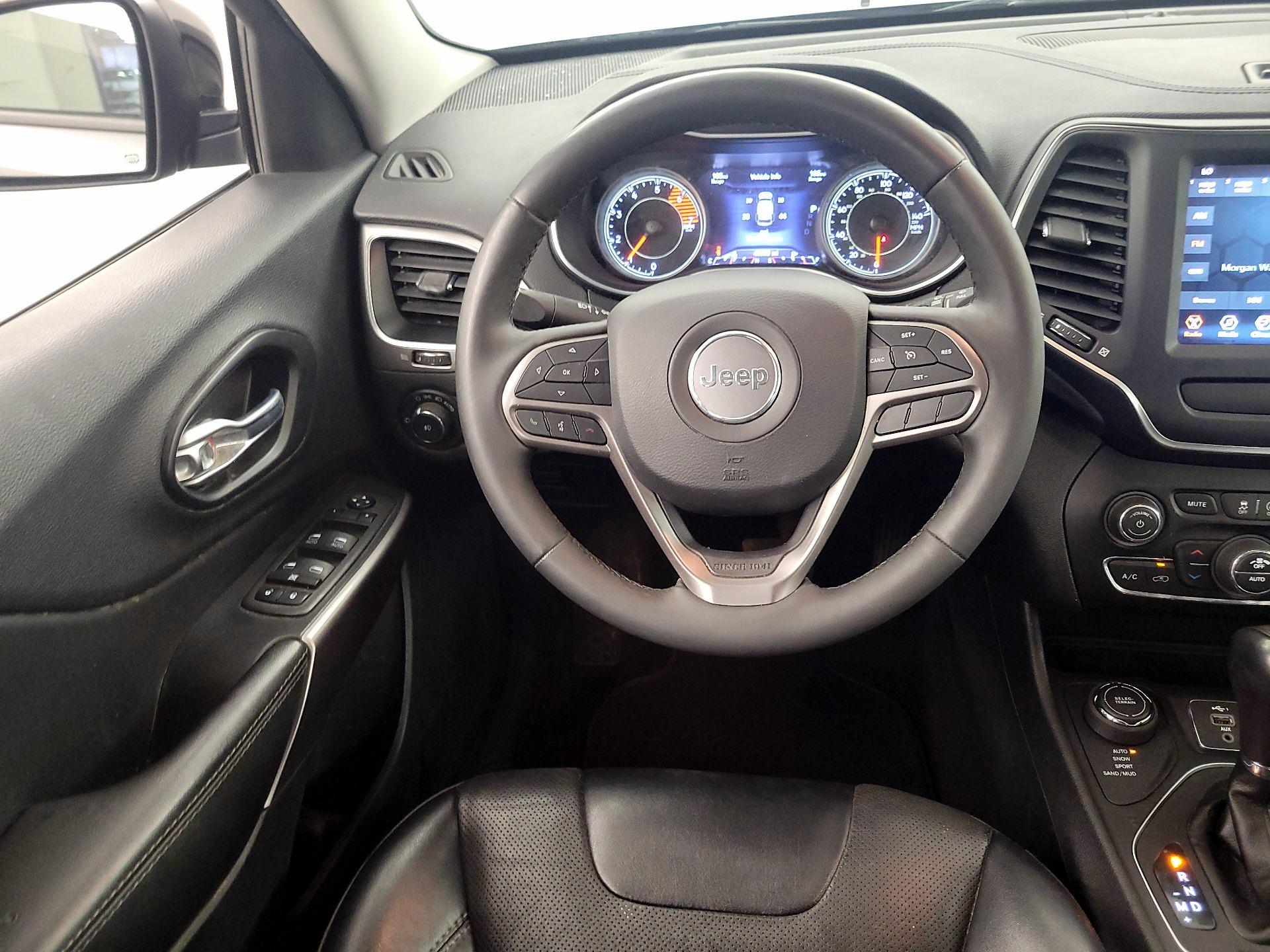 Thumbnail: 2022 Jeep Cherokee - 10