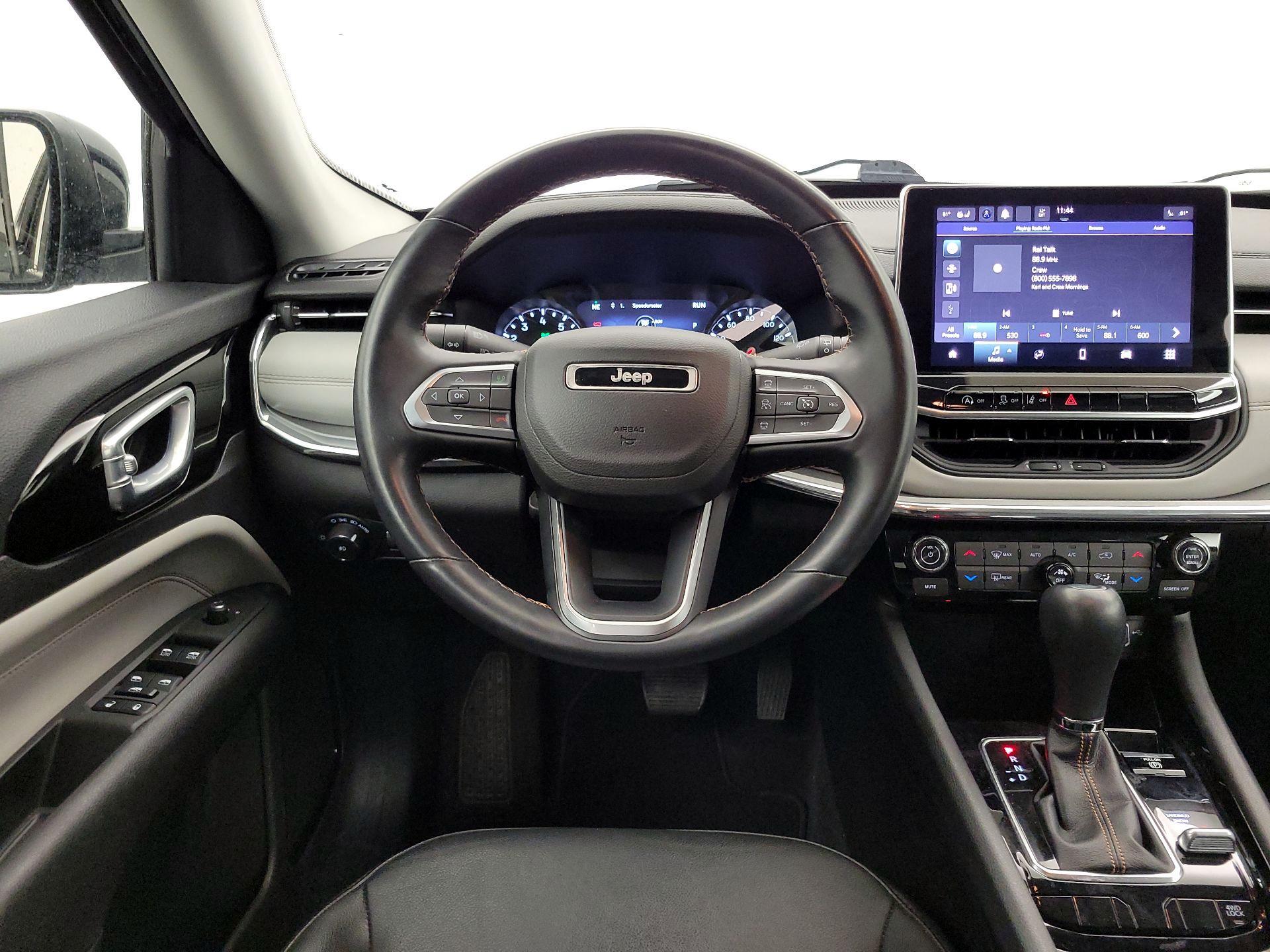 Thumbnail: 2022 Jeep Compass - 10