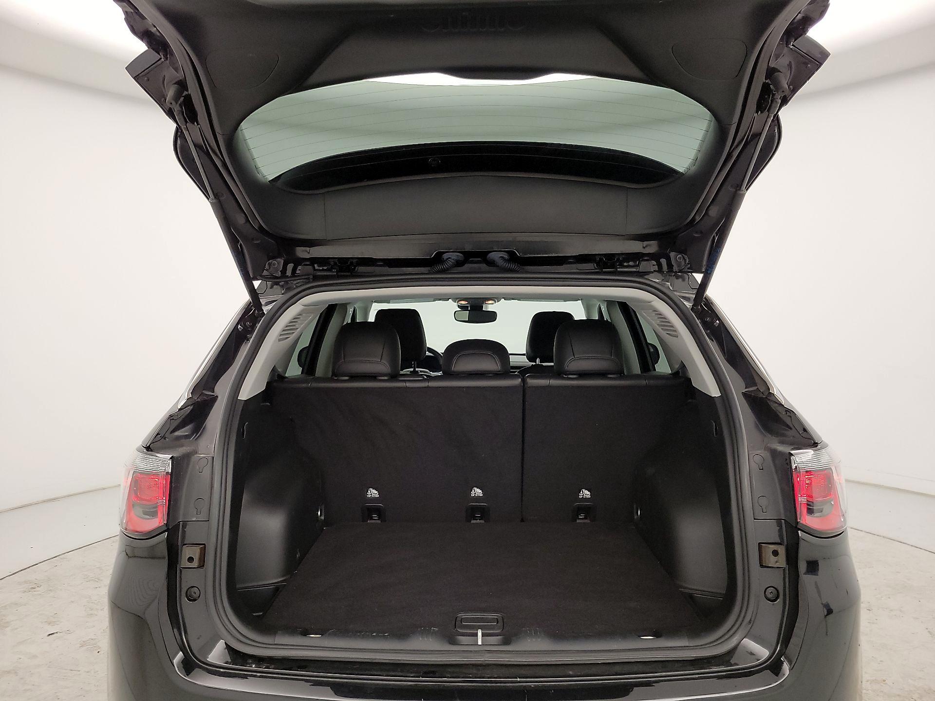 Thumbnail: 2022 Jeep Compass - 20