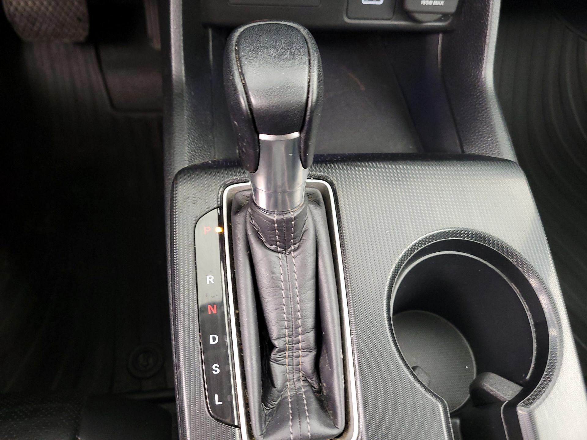 Thumbnail: 2024 Honda Civic - 17