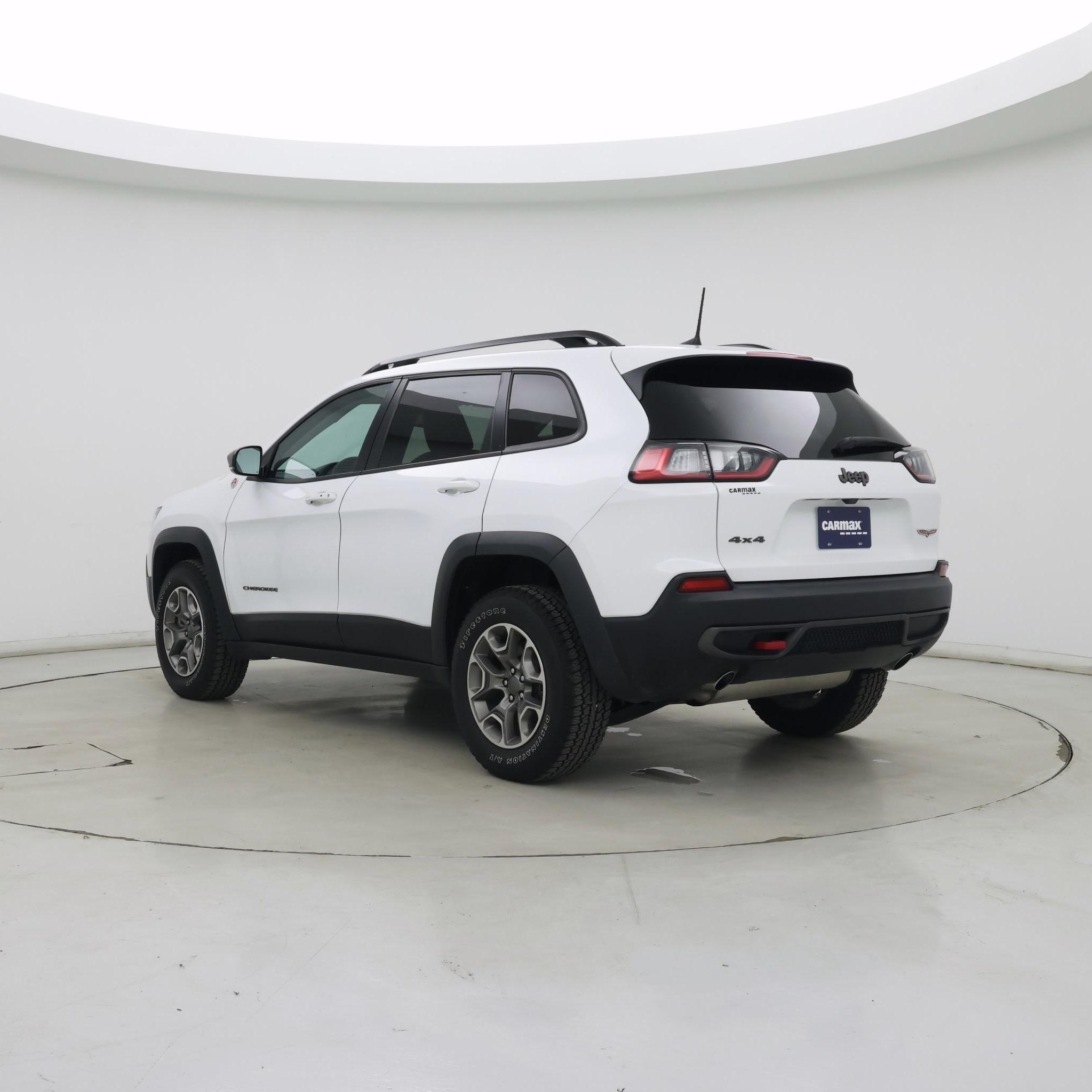 Thumbnail: 2022 Jeep Cherokee - 2