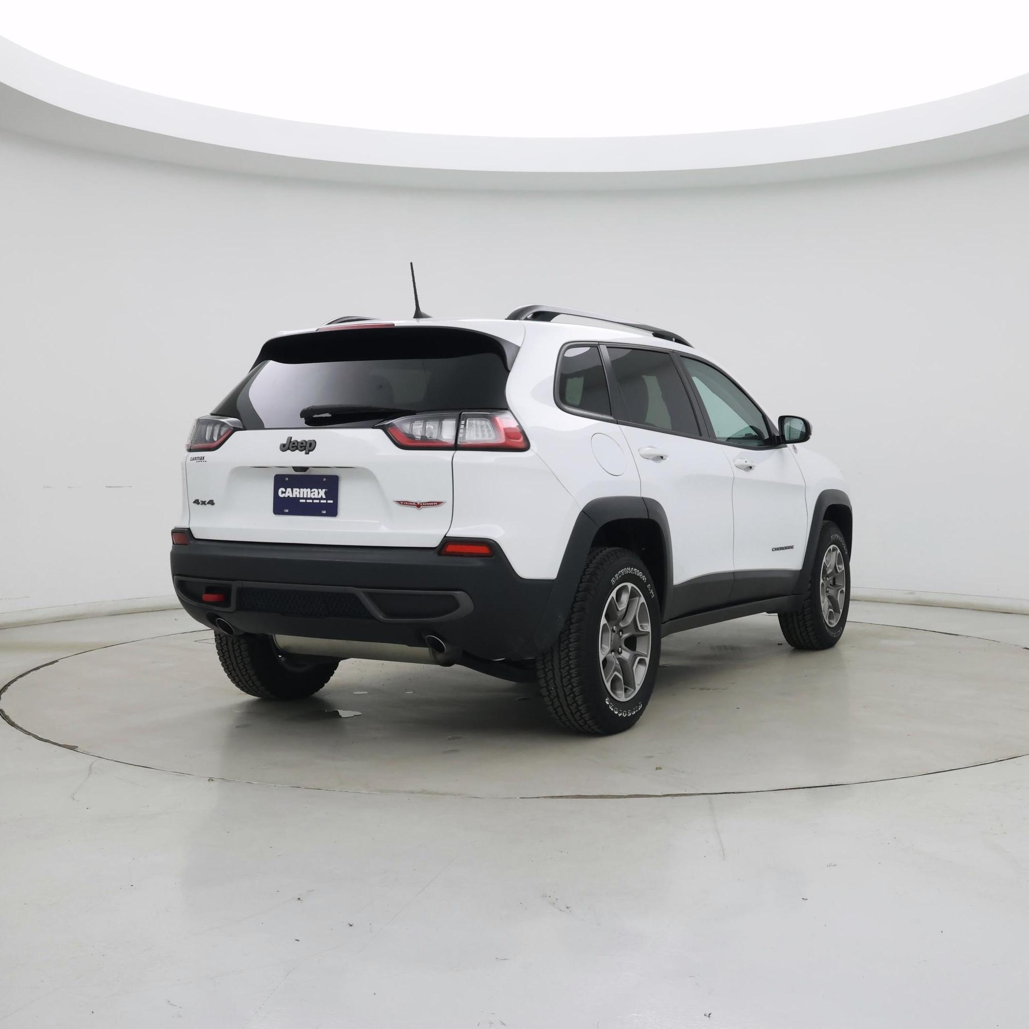 Thumbnail: 2022 Jeep Cherokee - 8