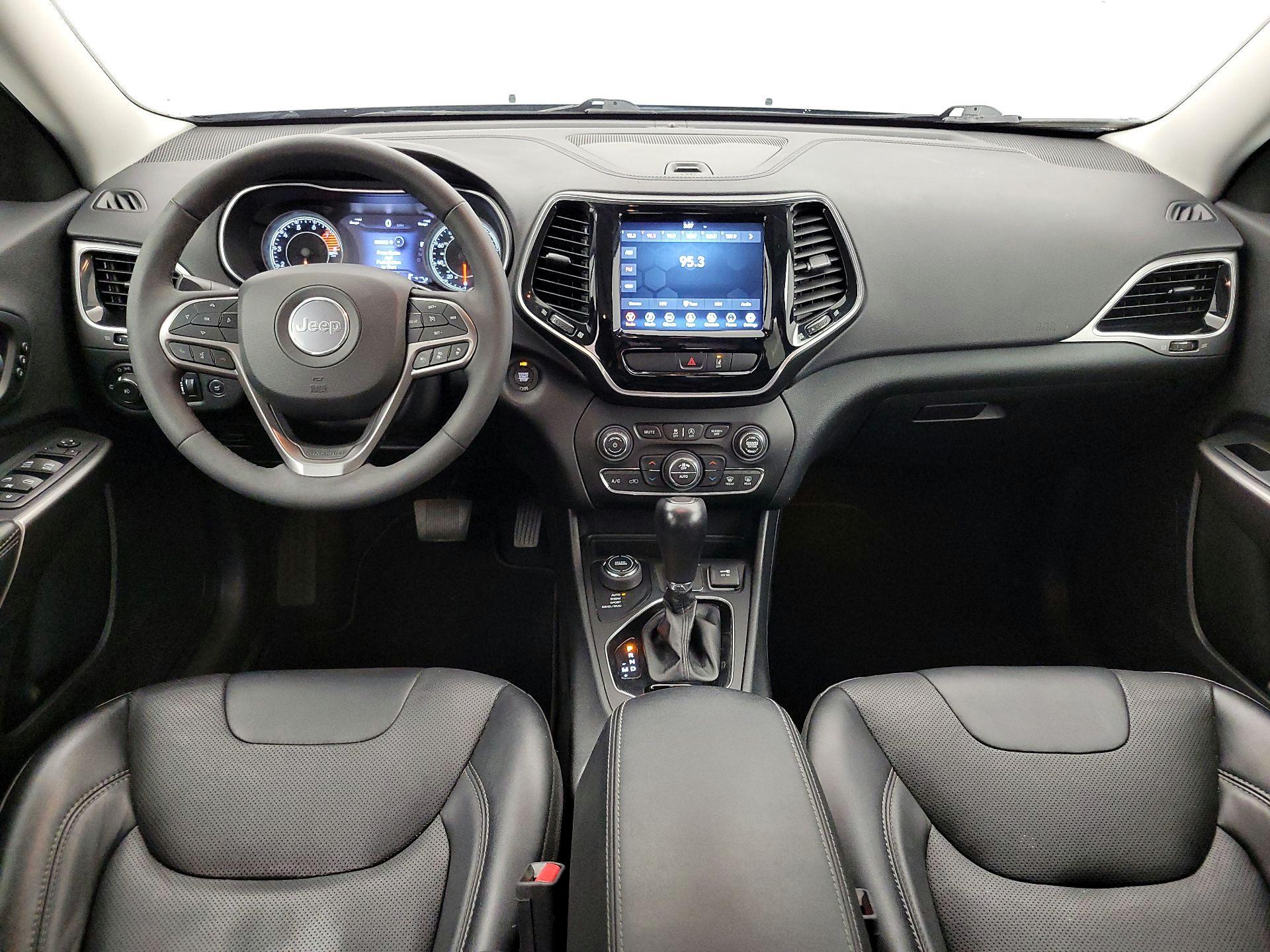 Thumbnail: 2022 Jeep Cherokee - 9